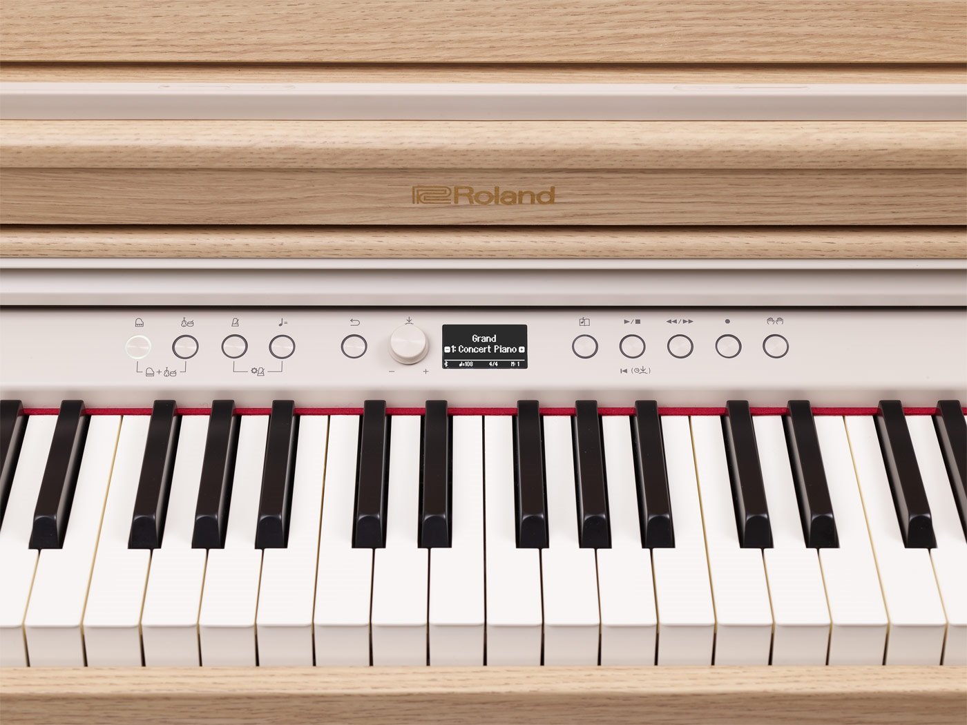 Bedienfeld des Roland RP701-LA mit Display
