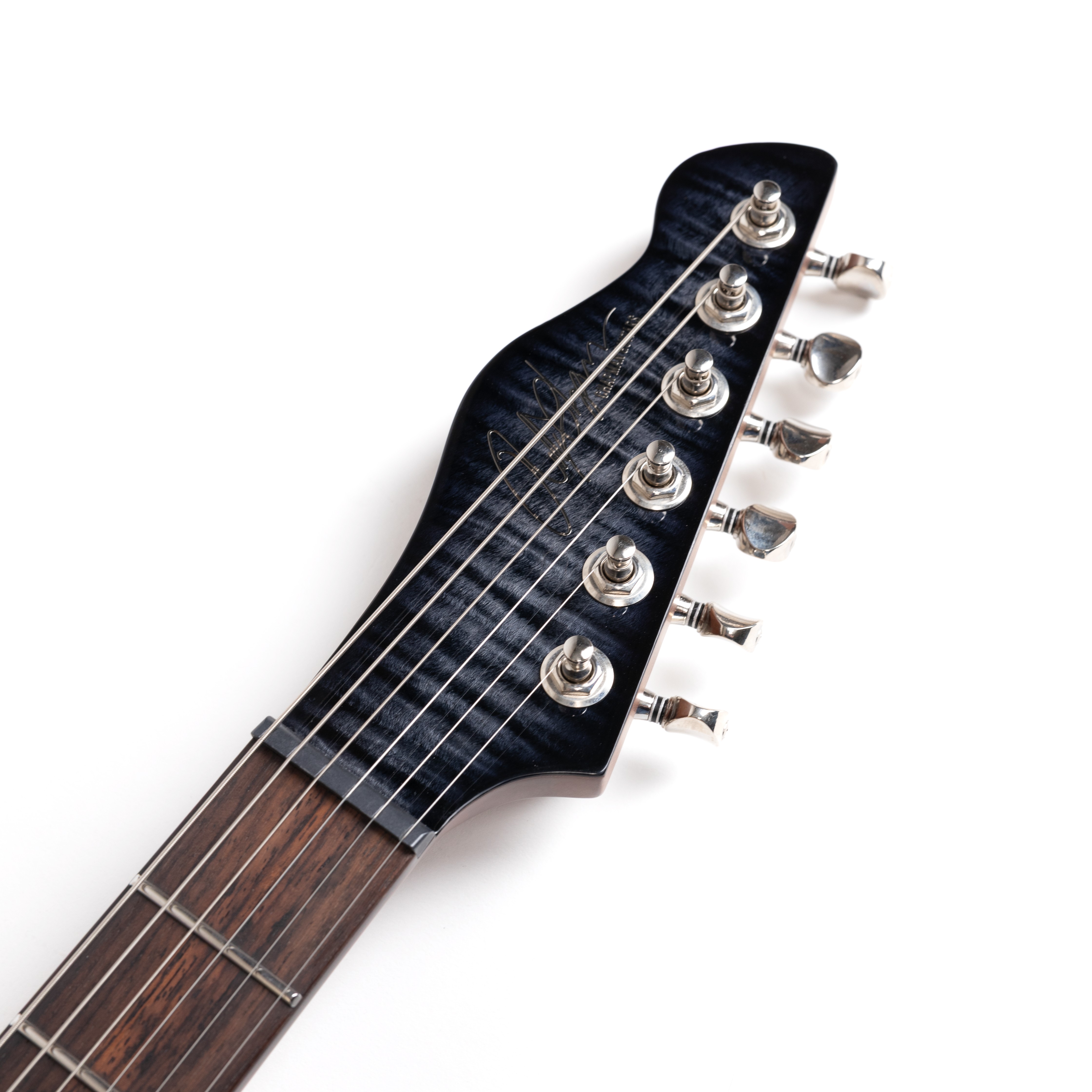 E-Gitarre, Gitarrenkopf, sechs Saiten, blauschwarzes Finish, Holzgriffbrett