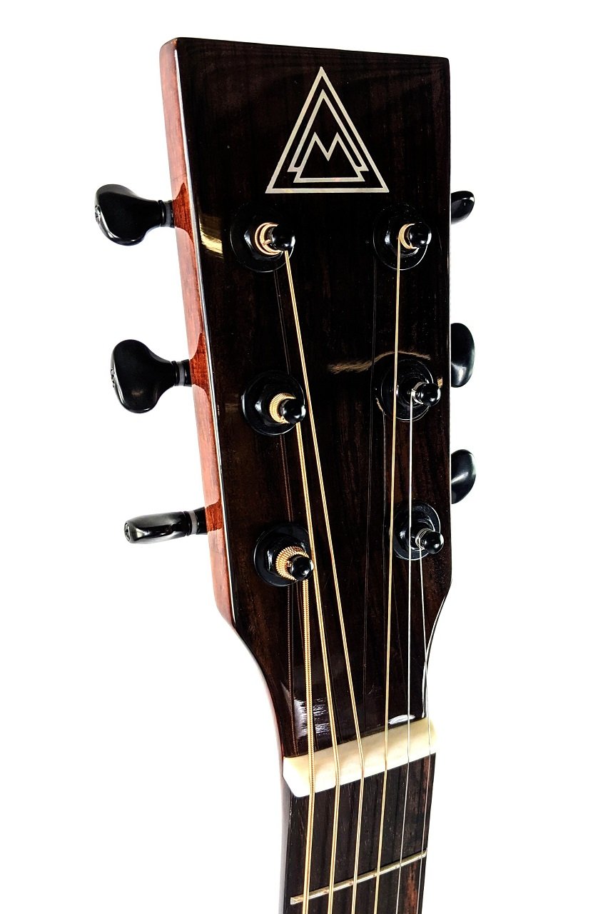 MJ10-CE-RB Mini Jumbo Rainbow Cut EQ