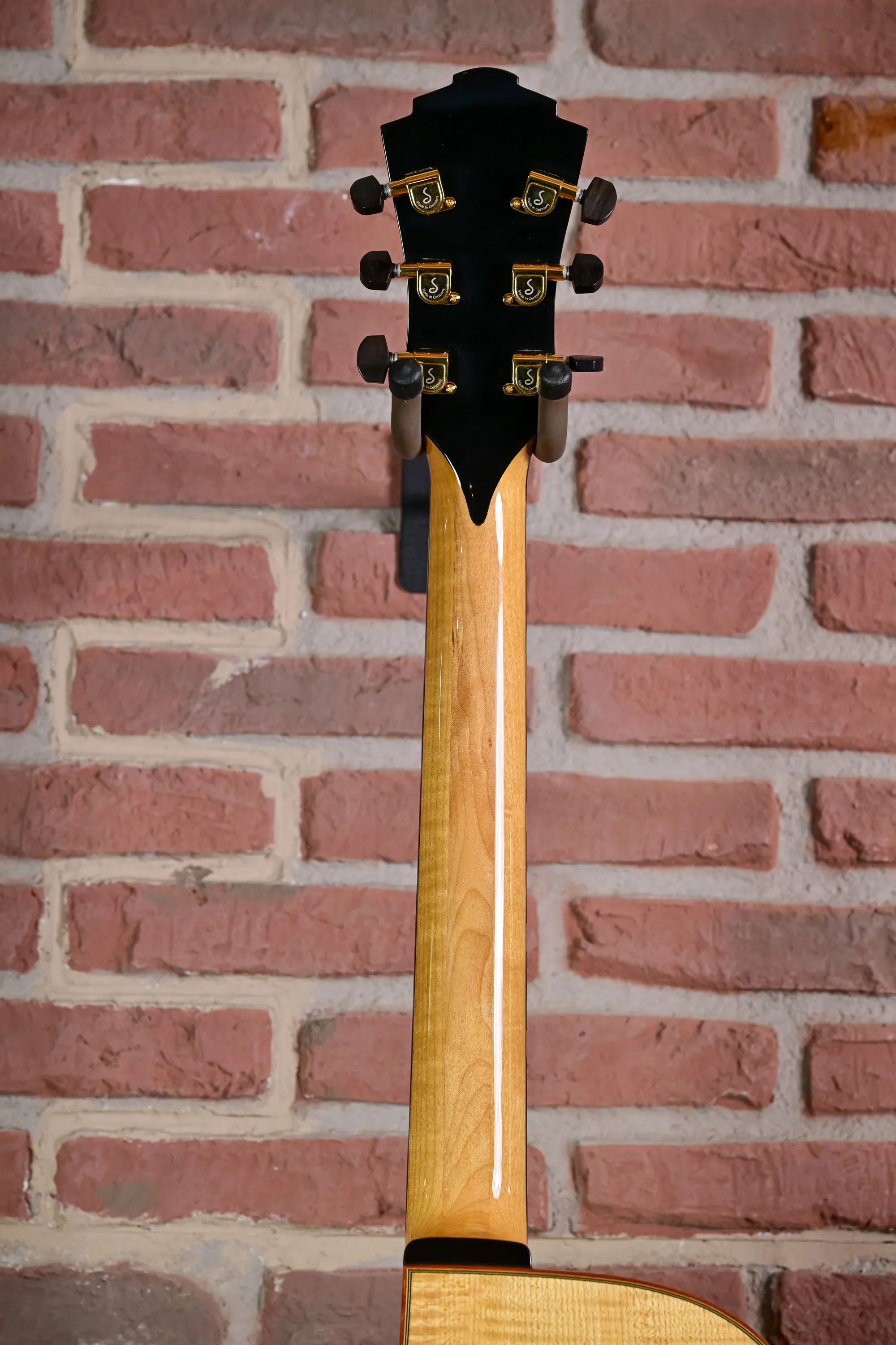 AR880CE-BD Archtop-Gitarre