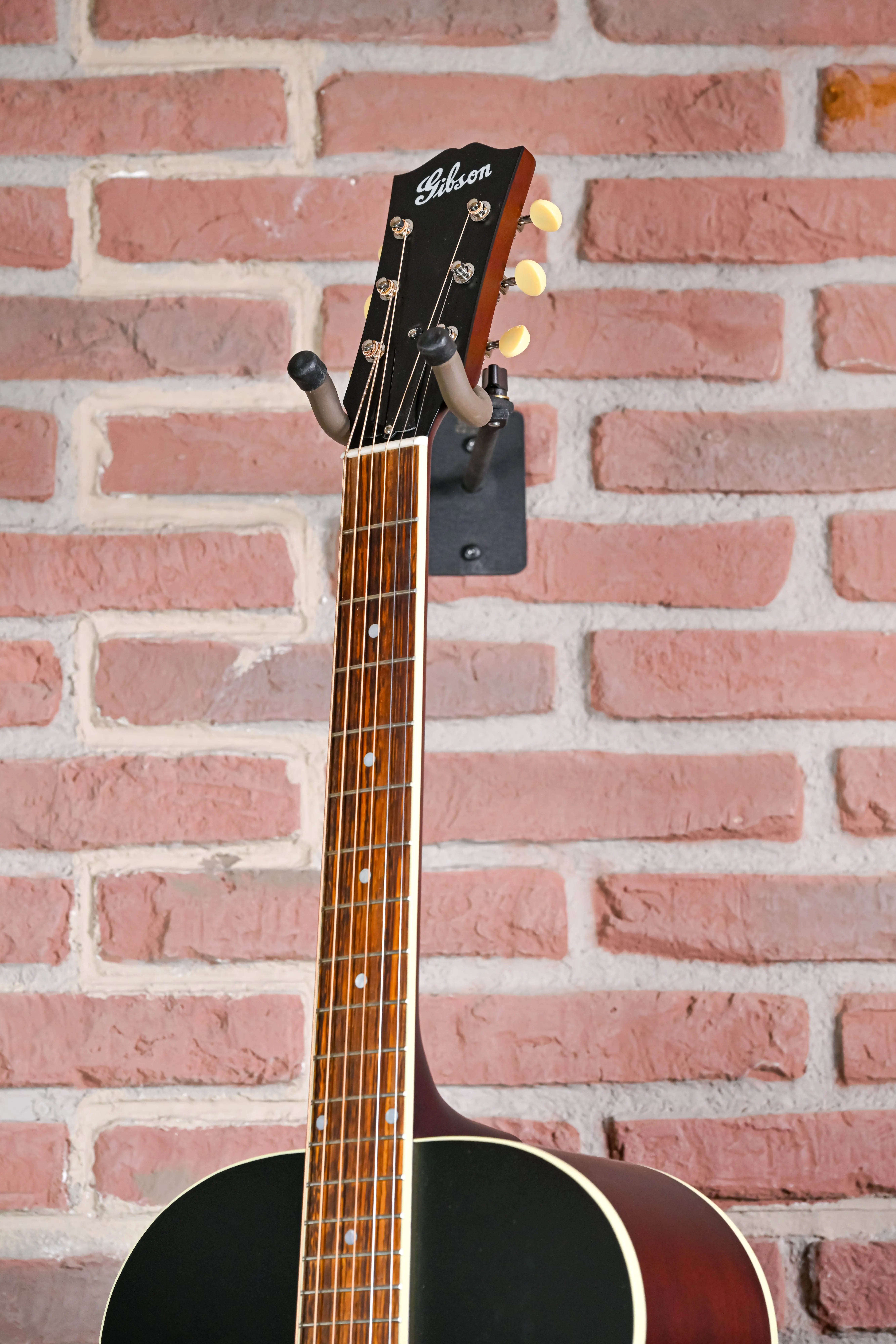 J-185 Century 12-Fret Vintage Sunburst Jumbo Westerngitarre