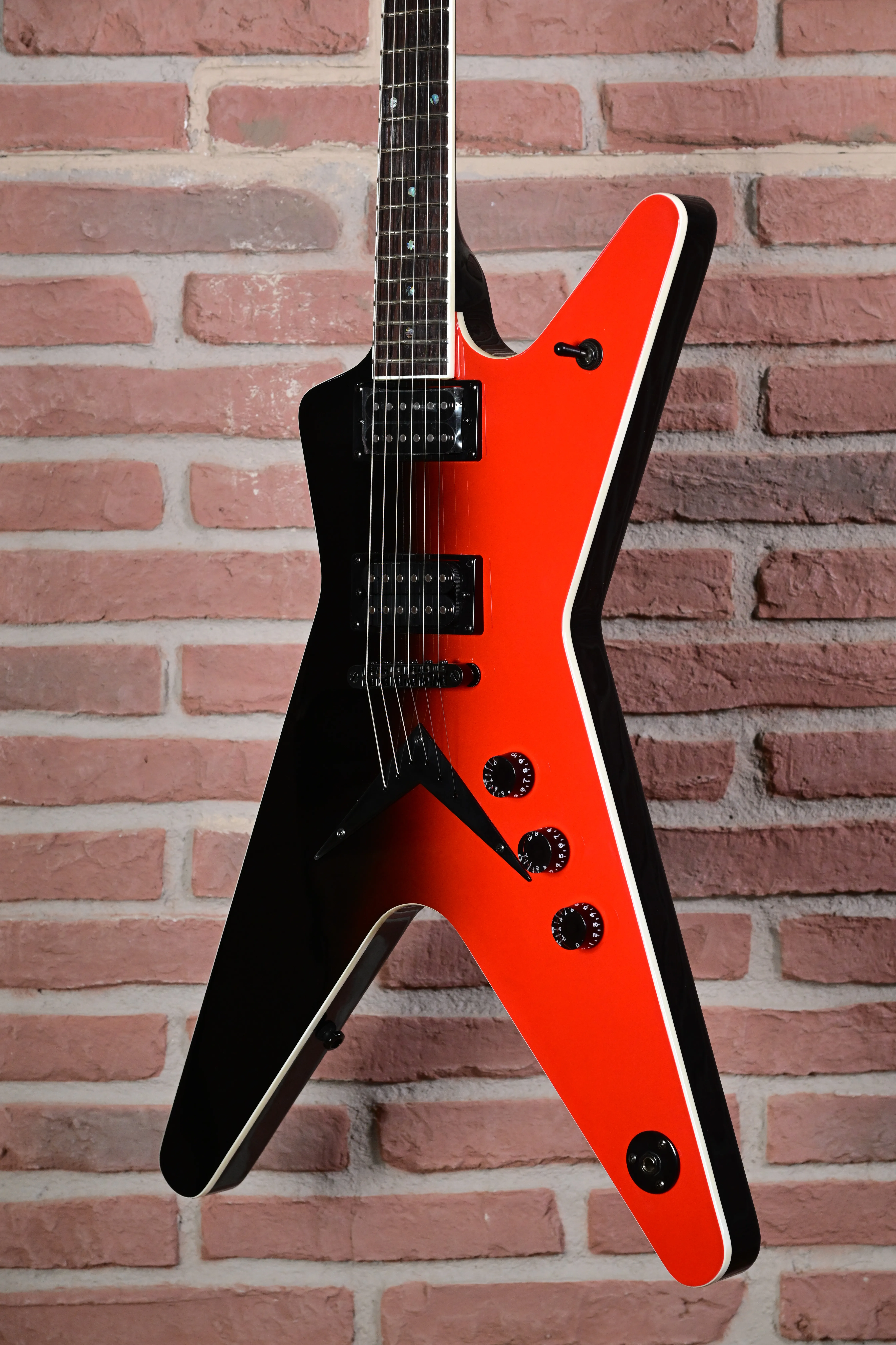 ML 79 Red Black Fade