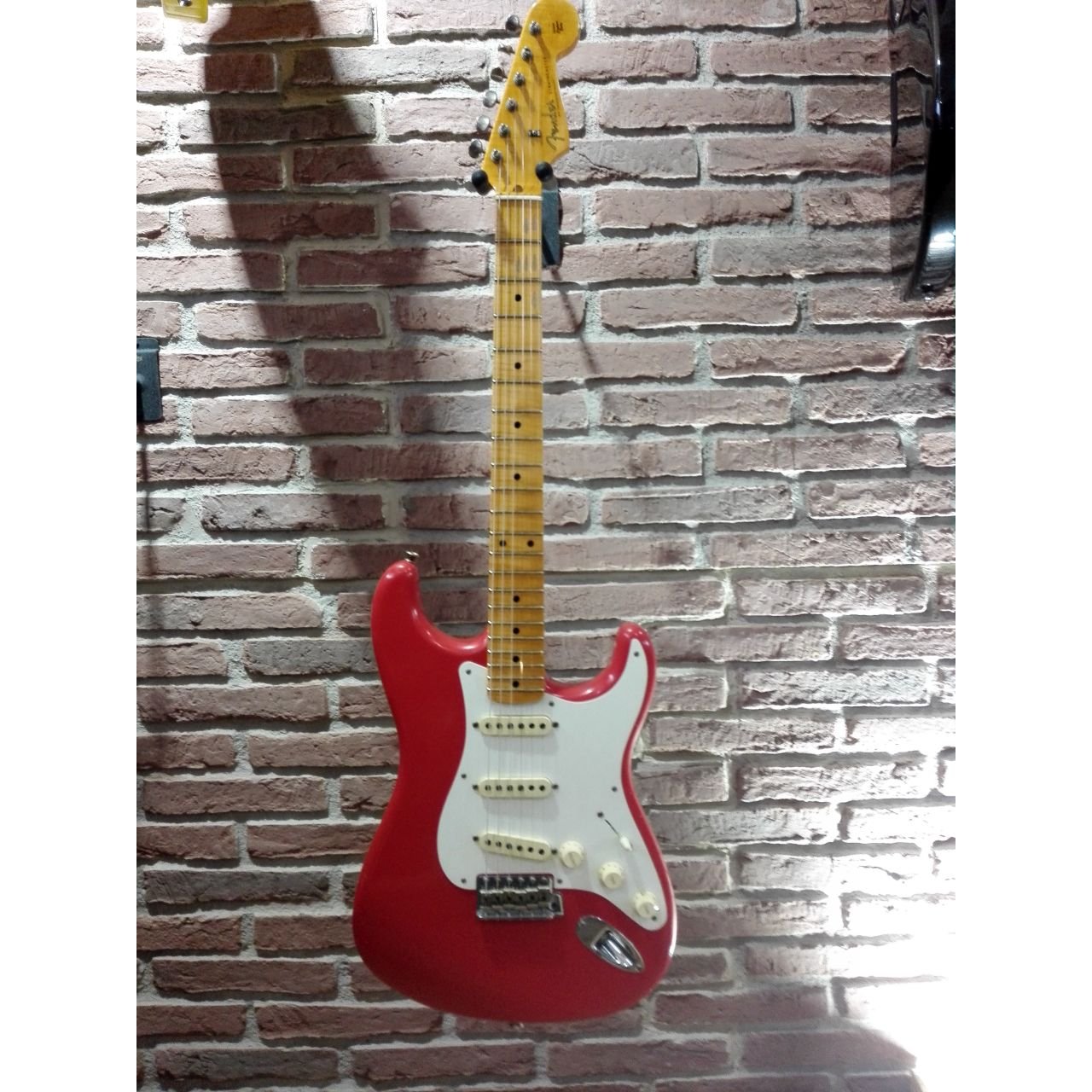 '57 Stratocaster Journeyman, Maple, Fiesta Red