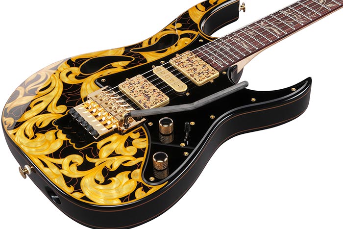 PIA77BON2 Steve Vai Signature E-Gitarre