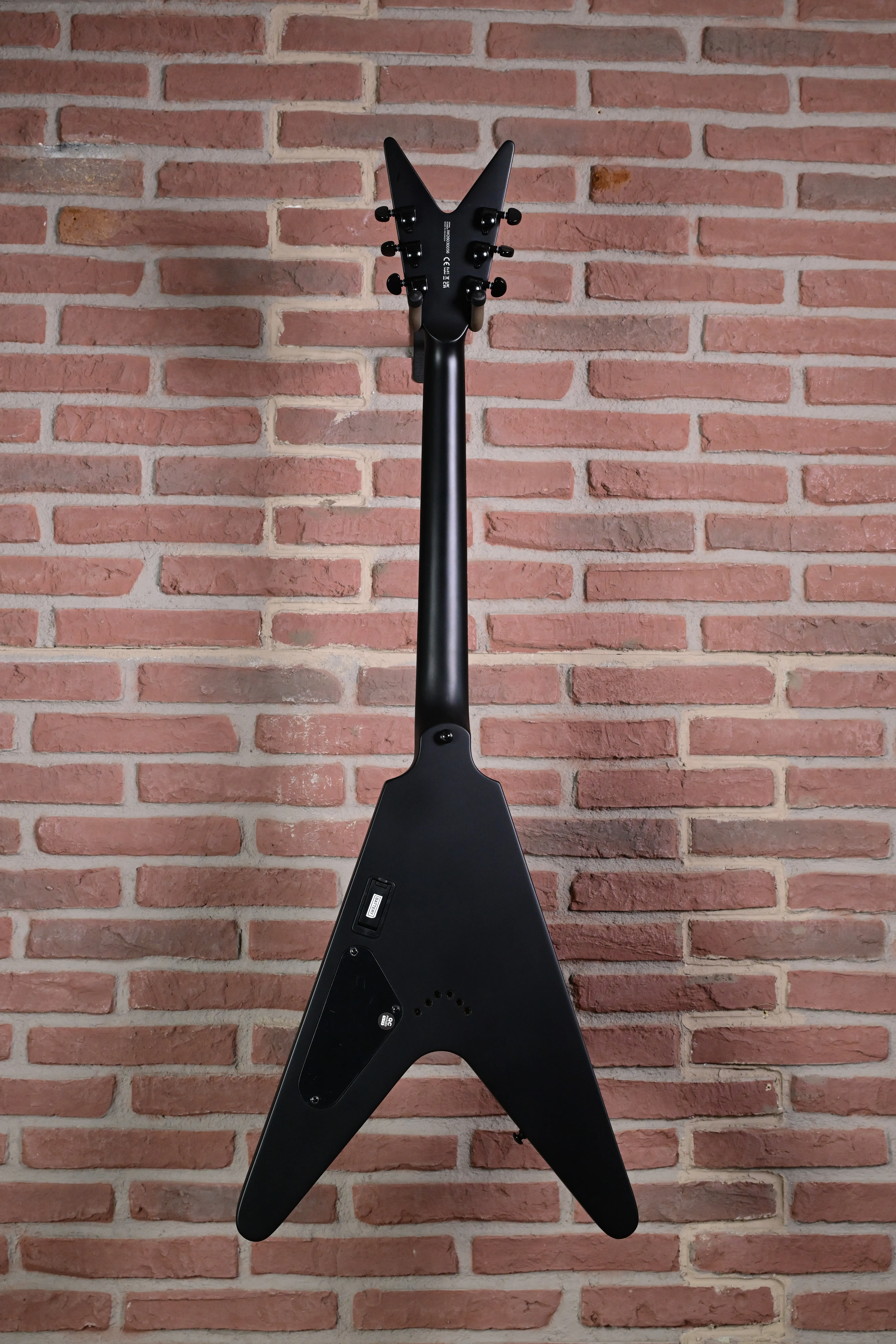 V Select Fishman Fluence Black Satin