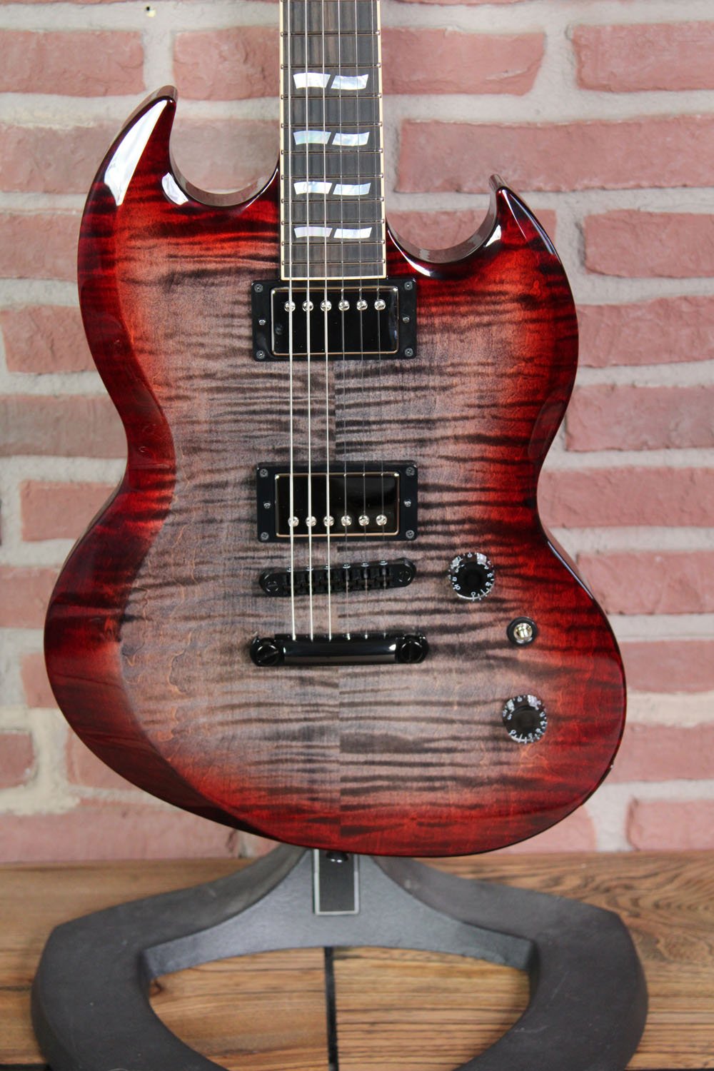USA Viper FM  BH Blood Moon