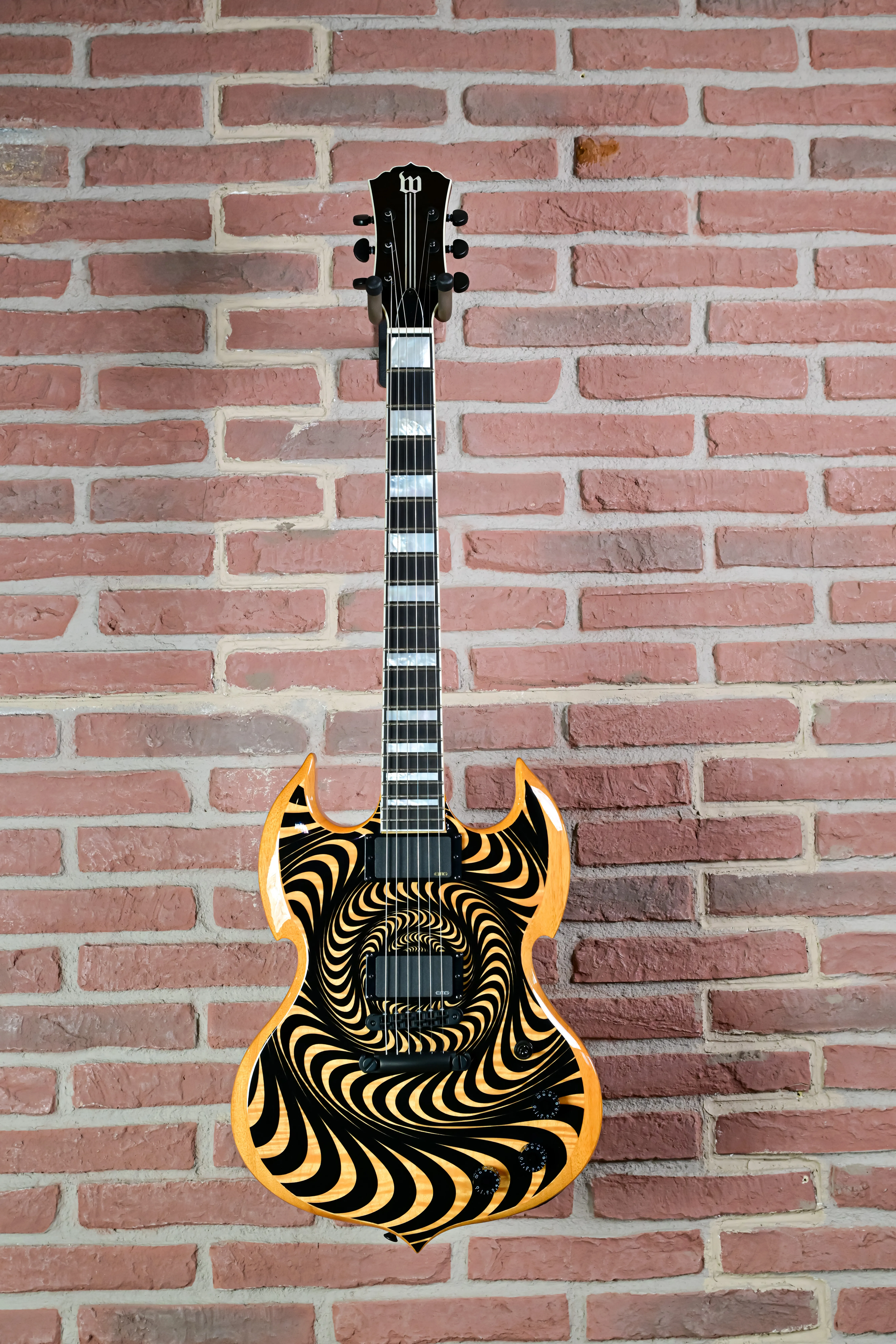 Barbarian Rawtop Psychic Bullseye signed by Zakk Wylde
