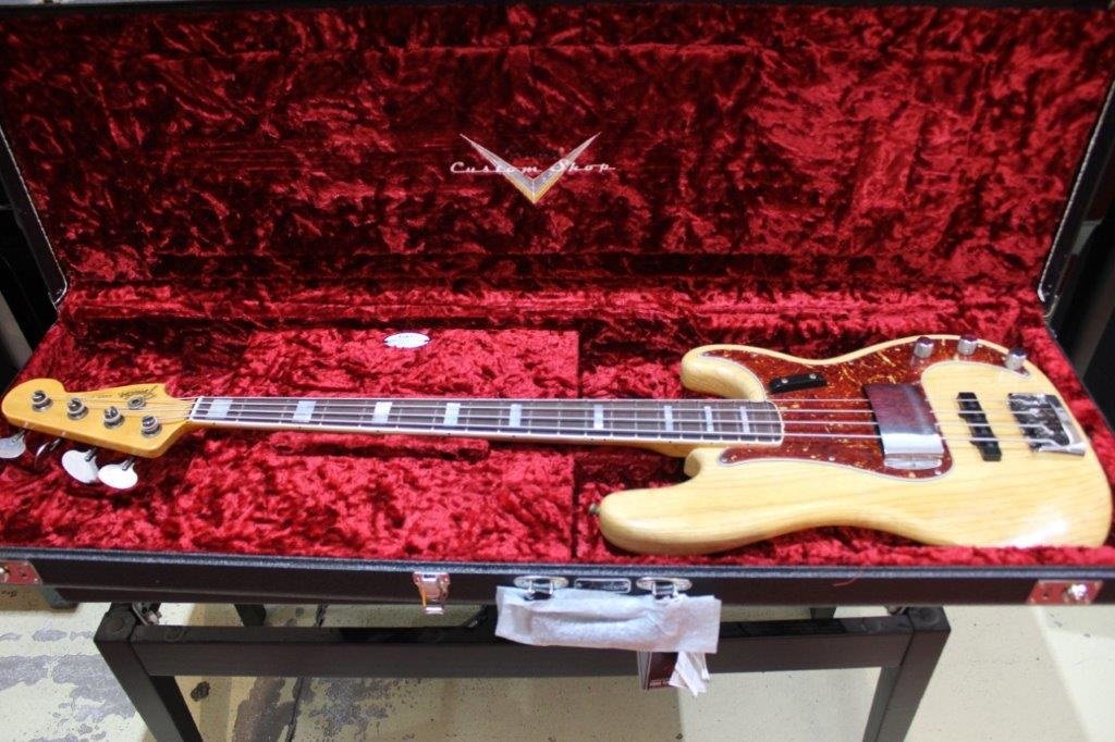 Custom P-Bass Special, Relic, Masterbuilt by Dave Brown, Aged Natural