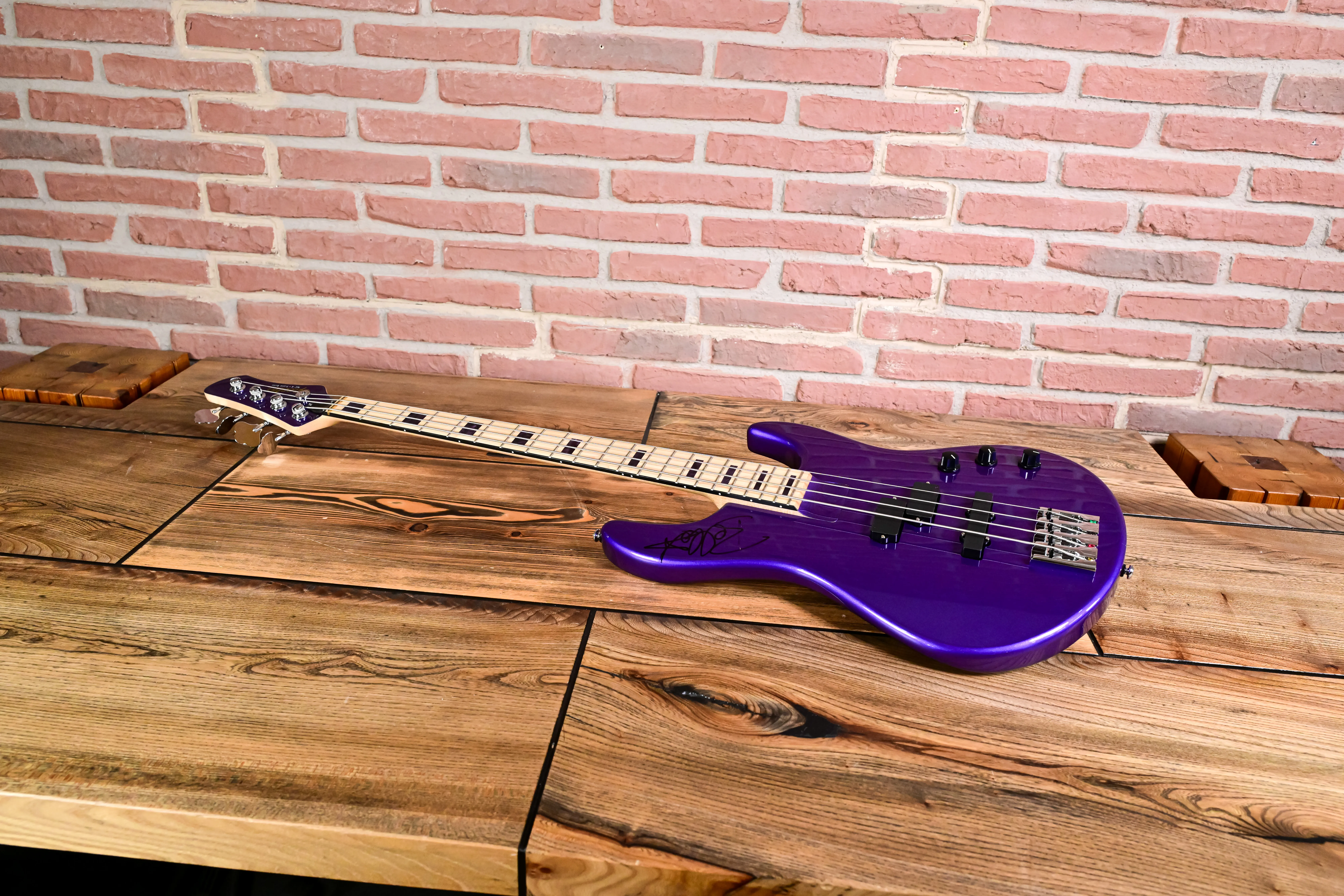 NC-4 Signed by Frank Bello Signature Bass Metallic Purple #1
