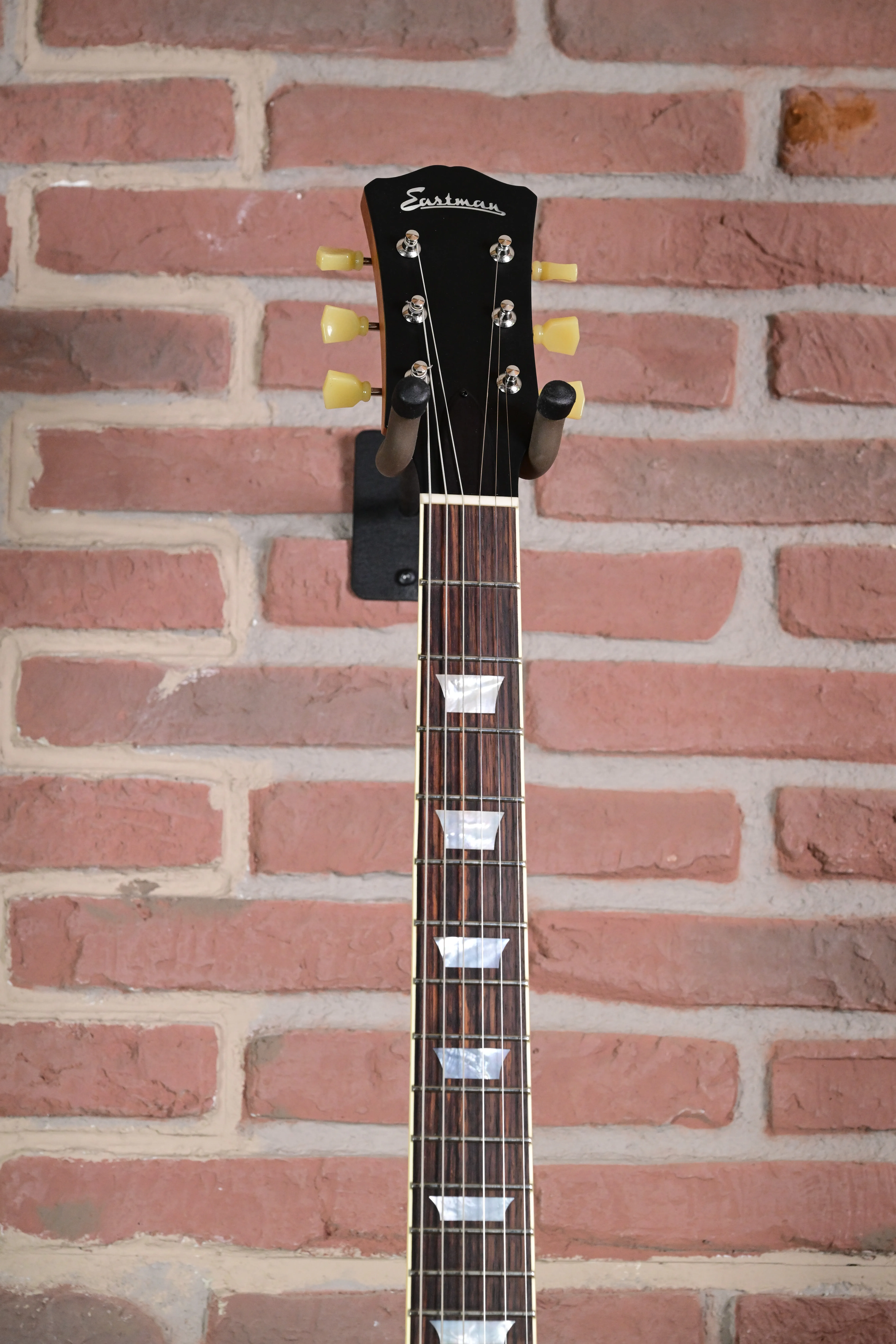 SB56 Vintage Satin Gold E-Gitarre