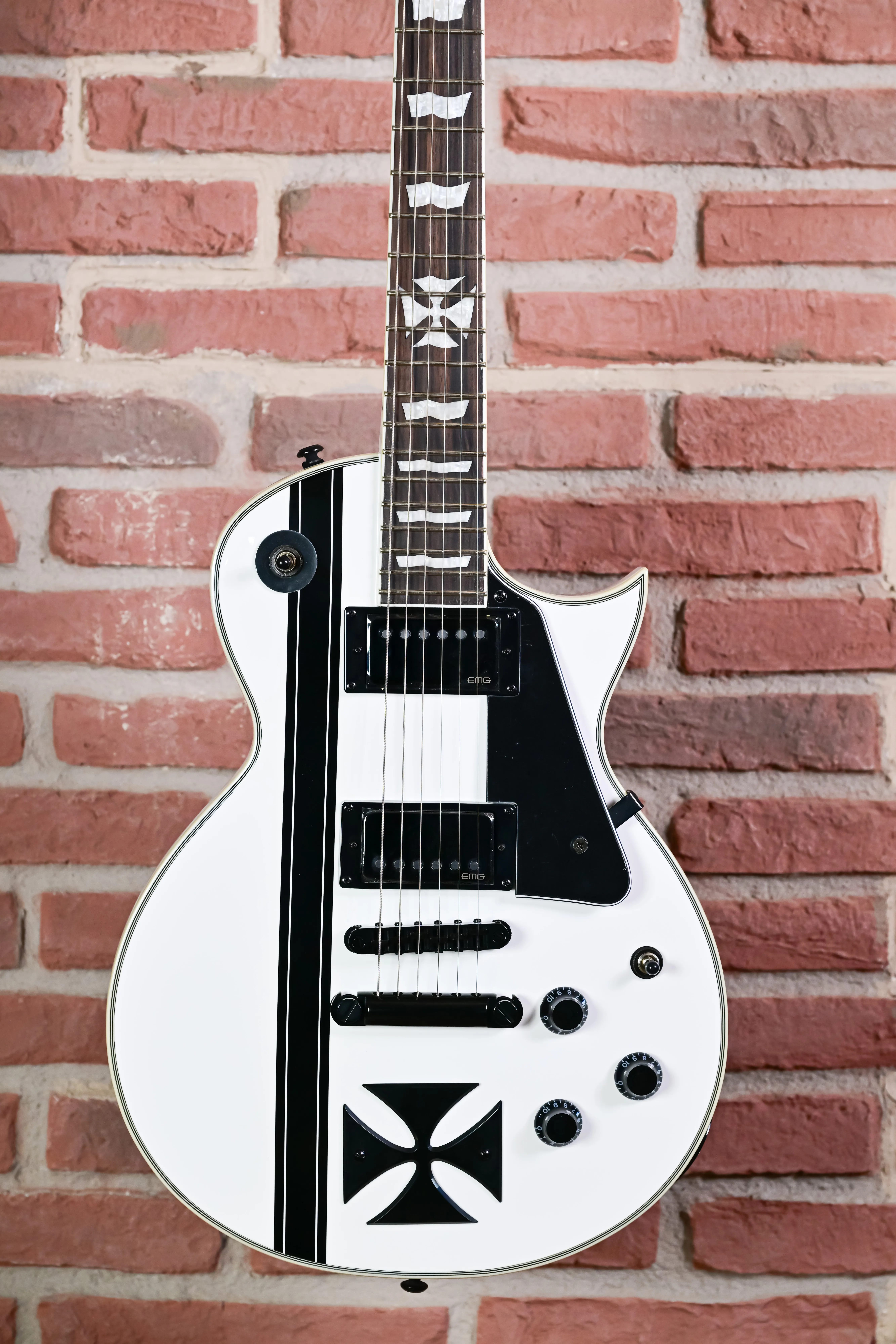 James Hetfield Iron Cross SW - E-Gitarre