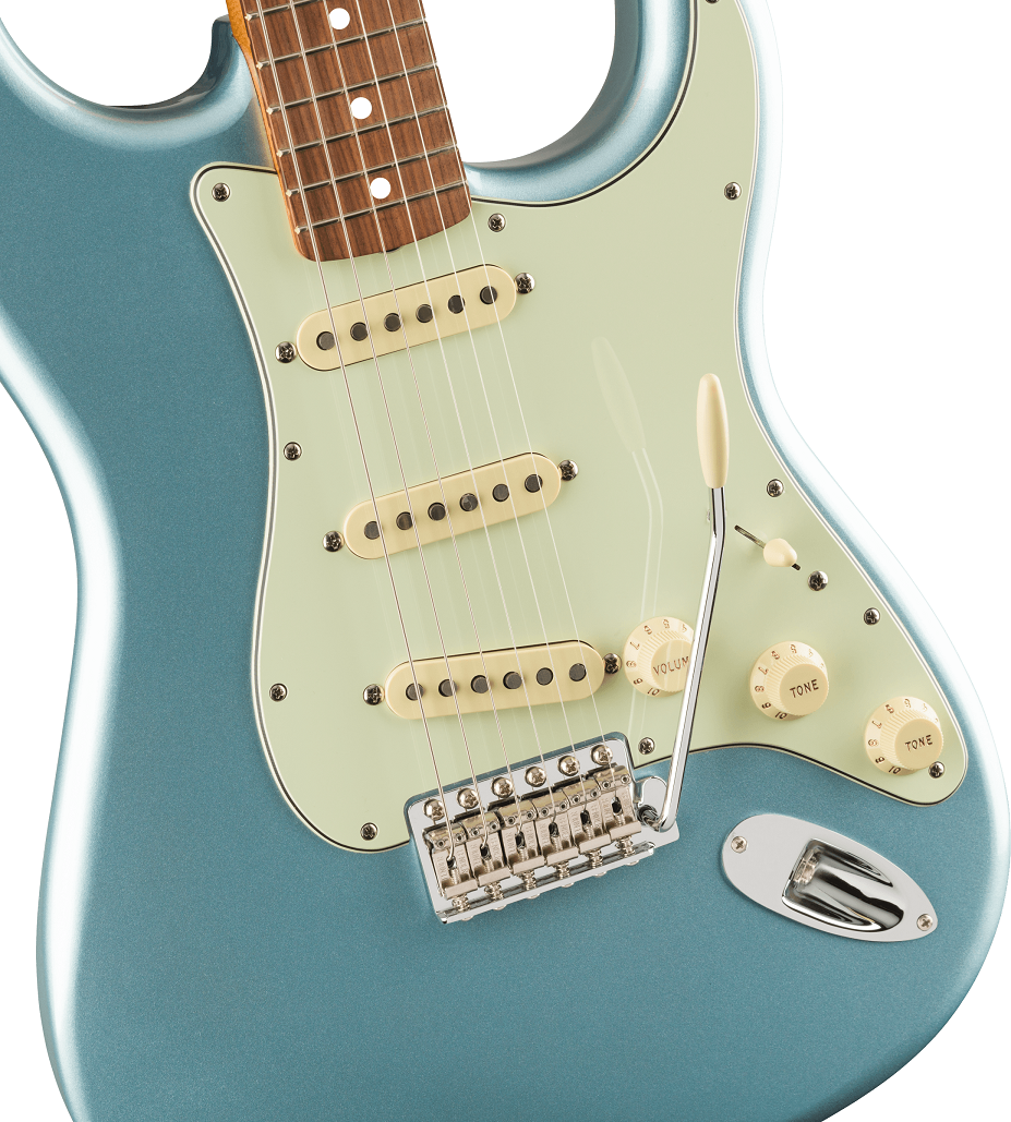 Vintera '60s Stratocaster® Ice Blue Metallic 