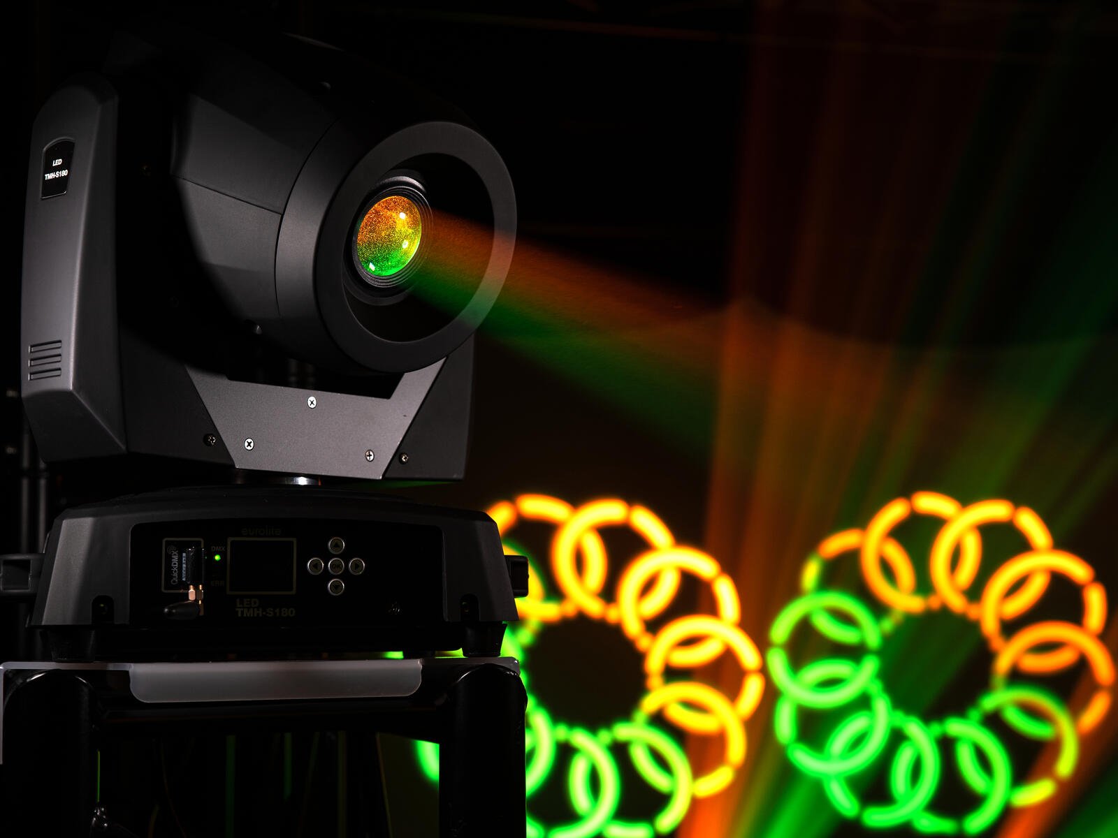LED TMH-S180 Moving-Head Spot