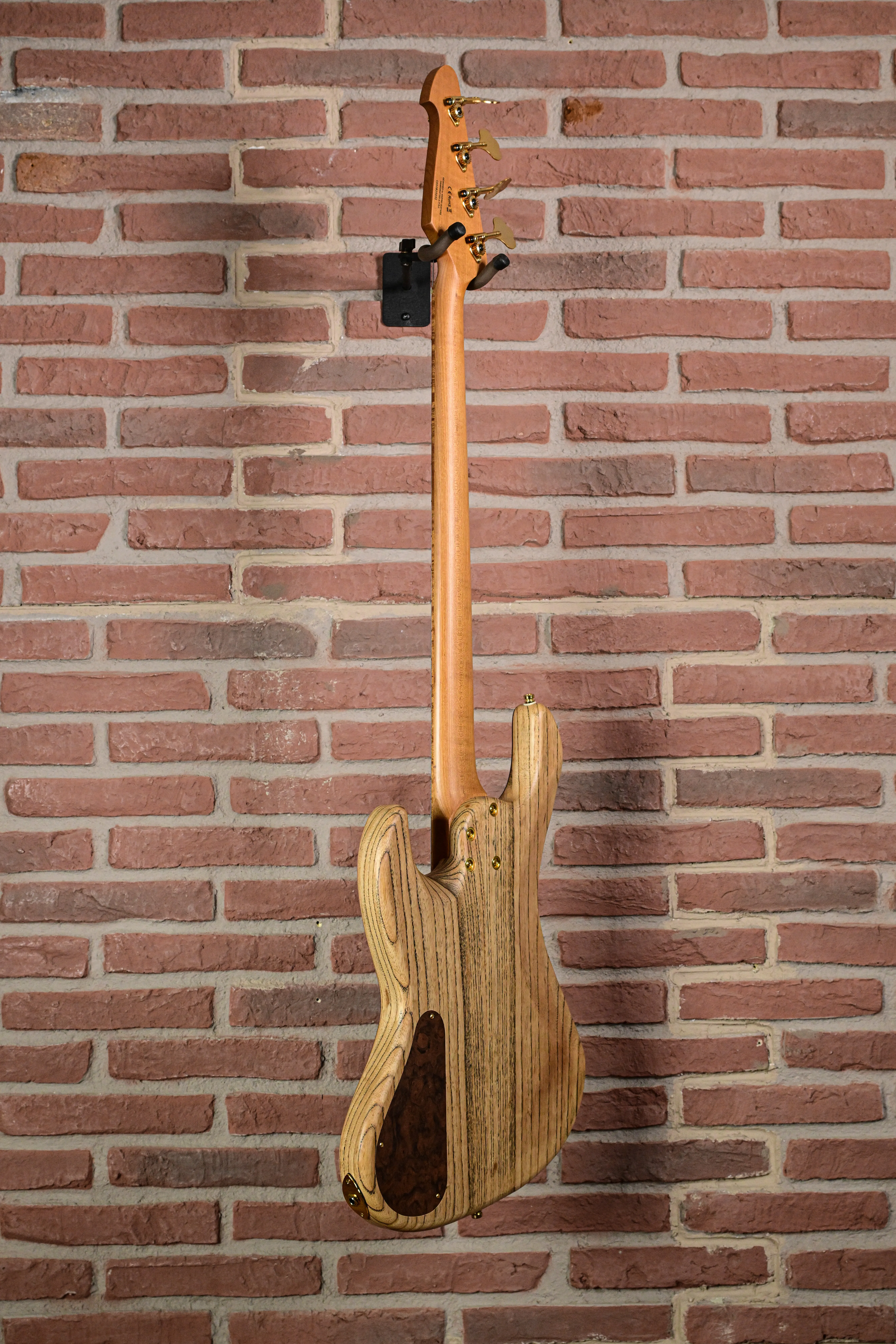 KJBM-Custom Premium-Z Bass