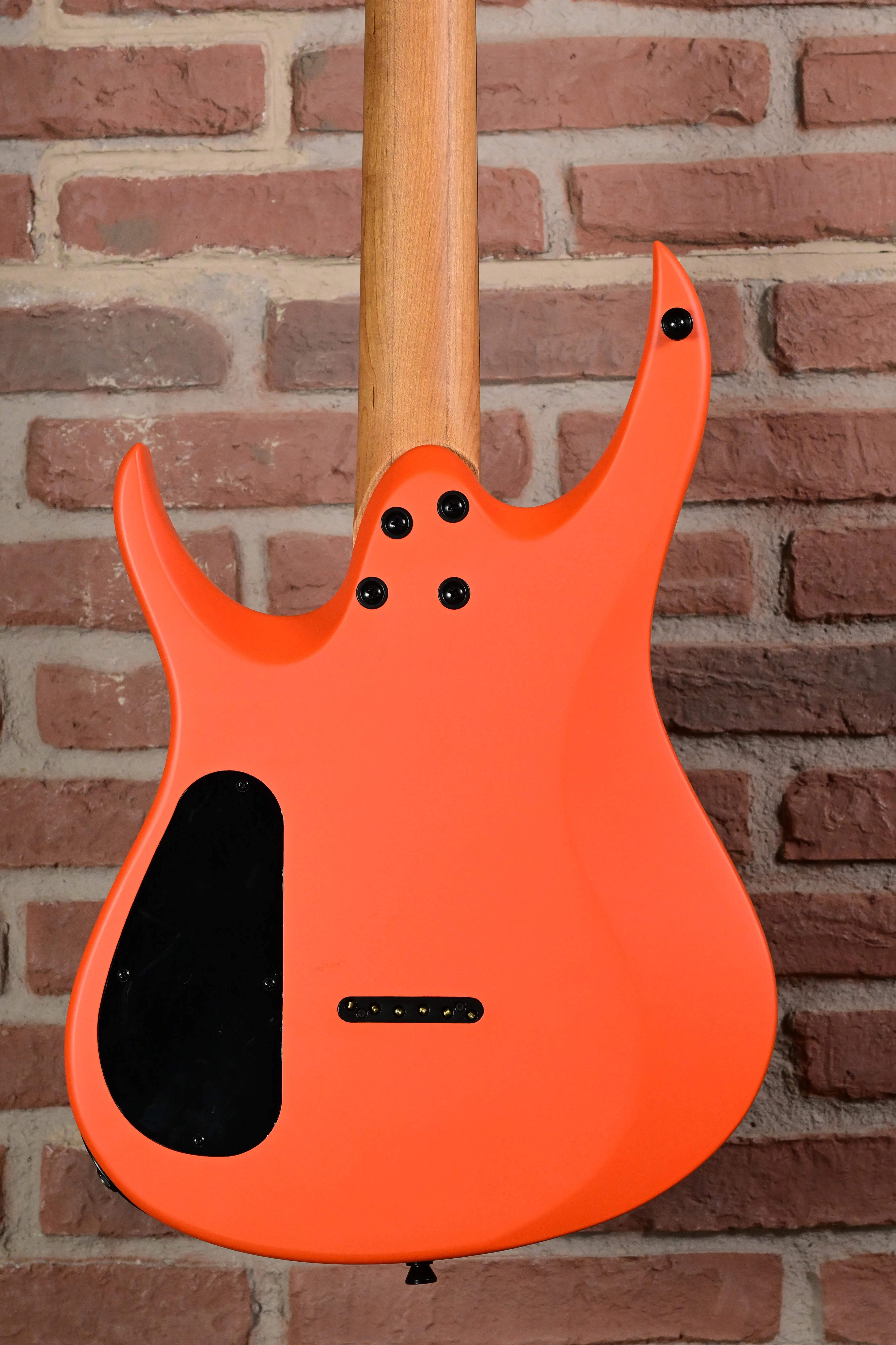 E-Gitarre, Orangefarbener Korpus, Massiver Korpus, Ahornhals, Doppel-Cutaway