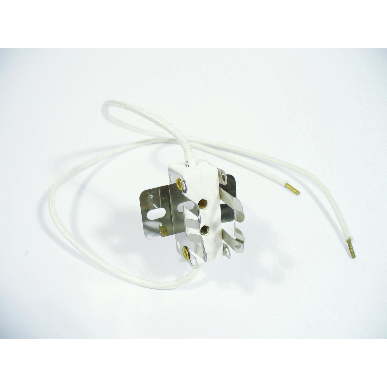 Eurolite Sockel GY-9,5 für Theatre 300/500