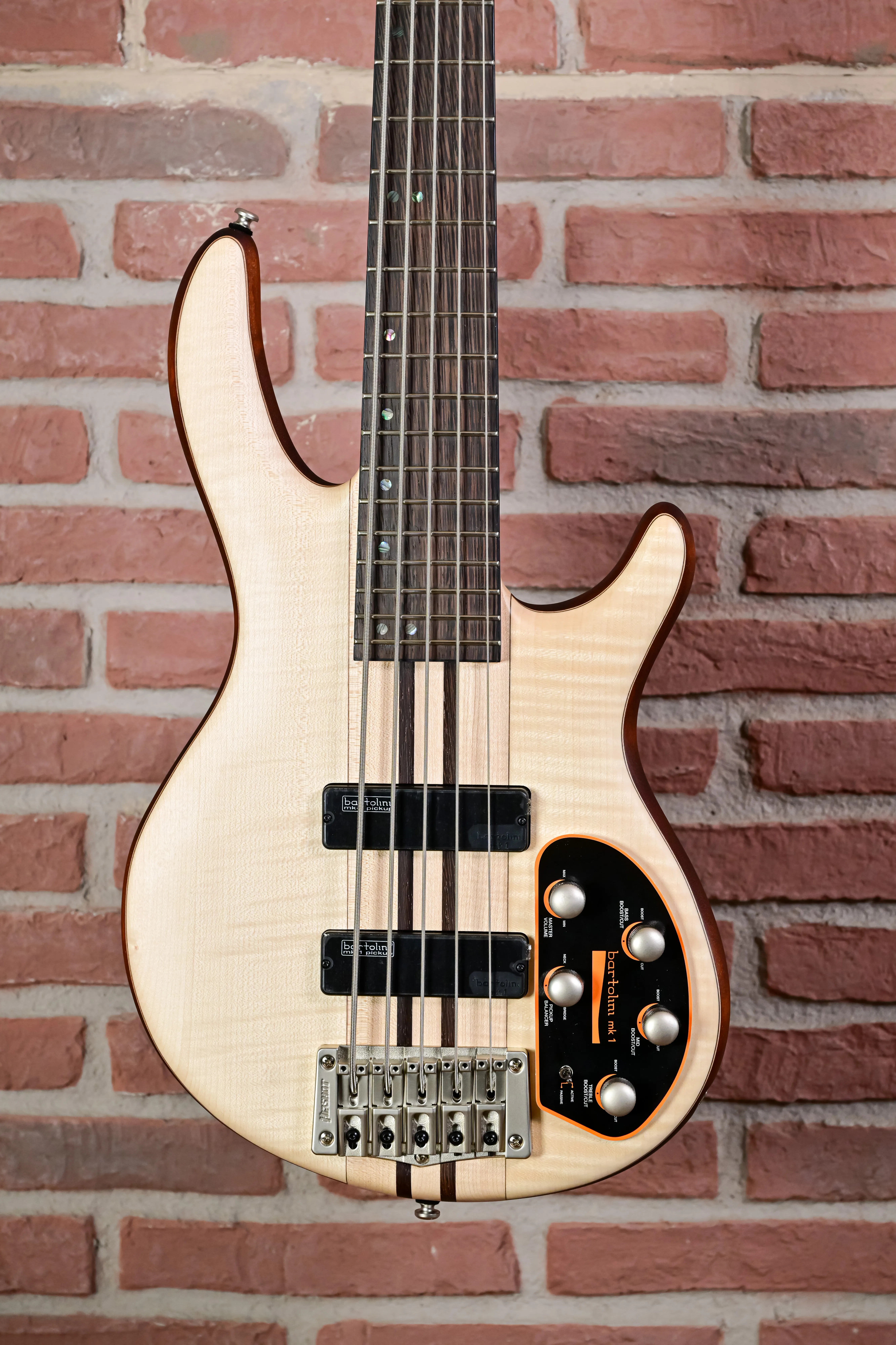 A5 Plus FMMH Bass Open Pore Natural