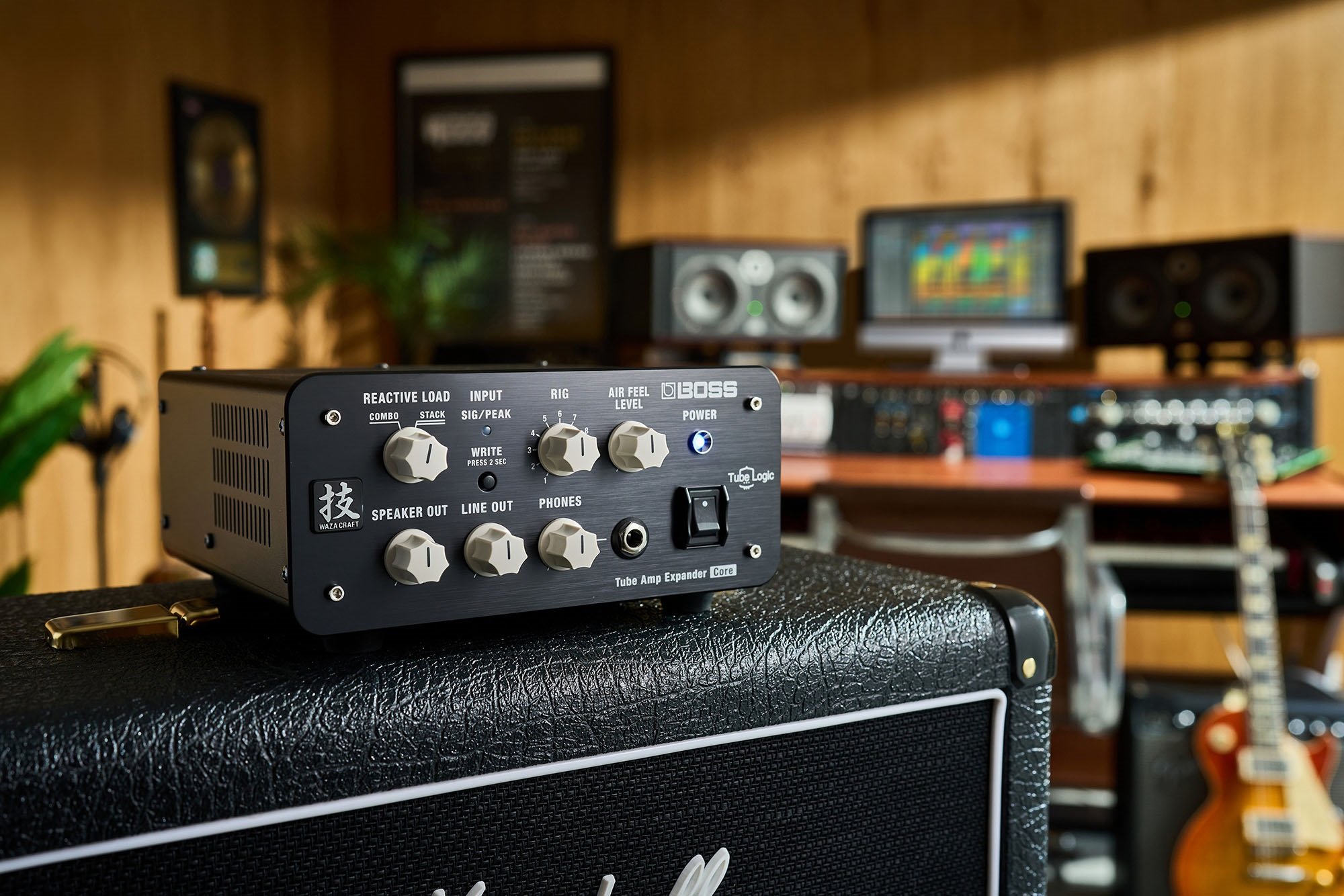Boss Waza Tube Amp Expander Core kompakte Bauweise
