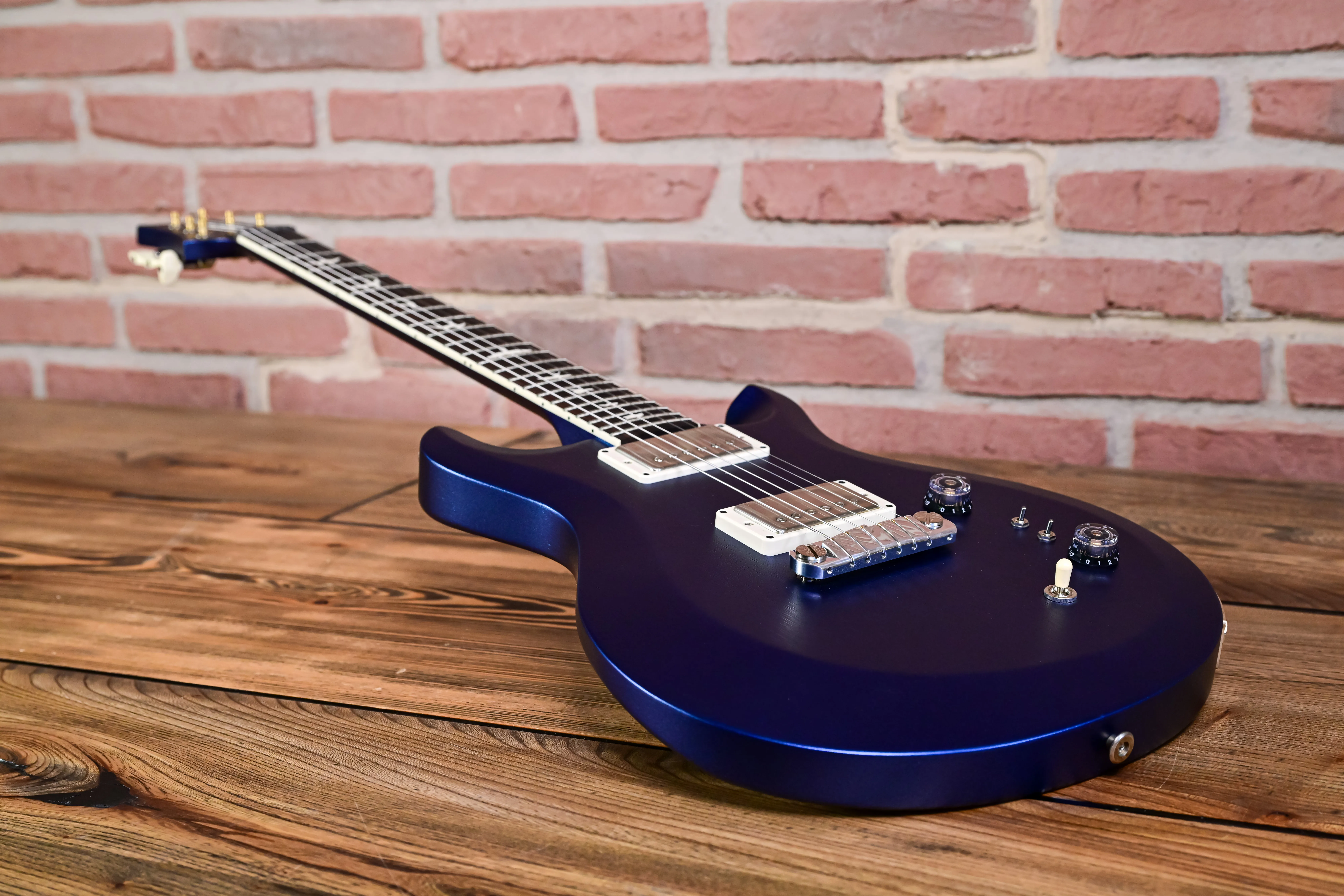 S2 Mira 594 Satin Metallic Midnight
