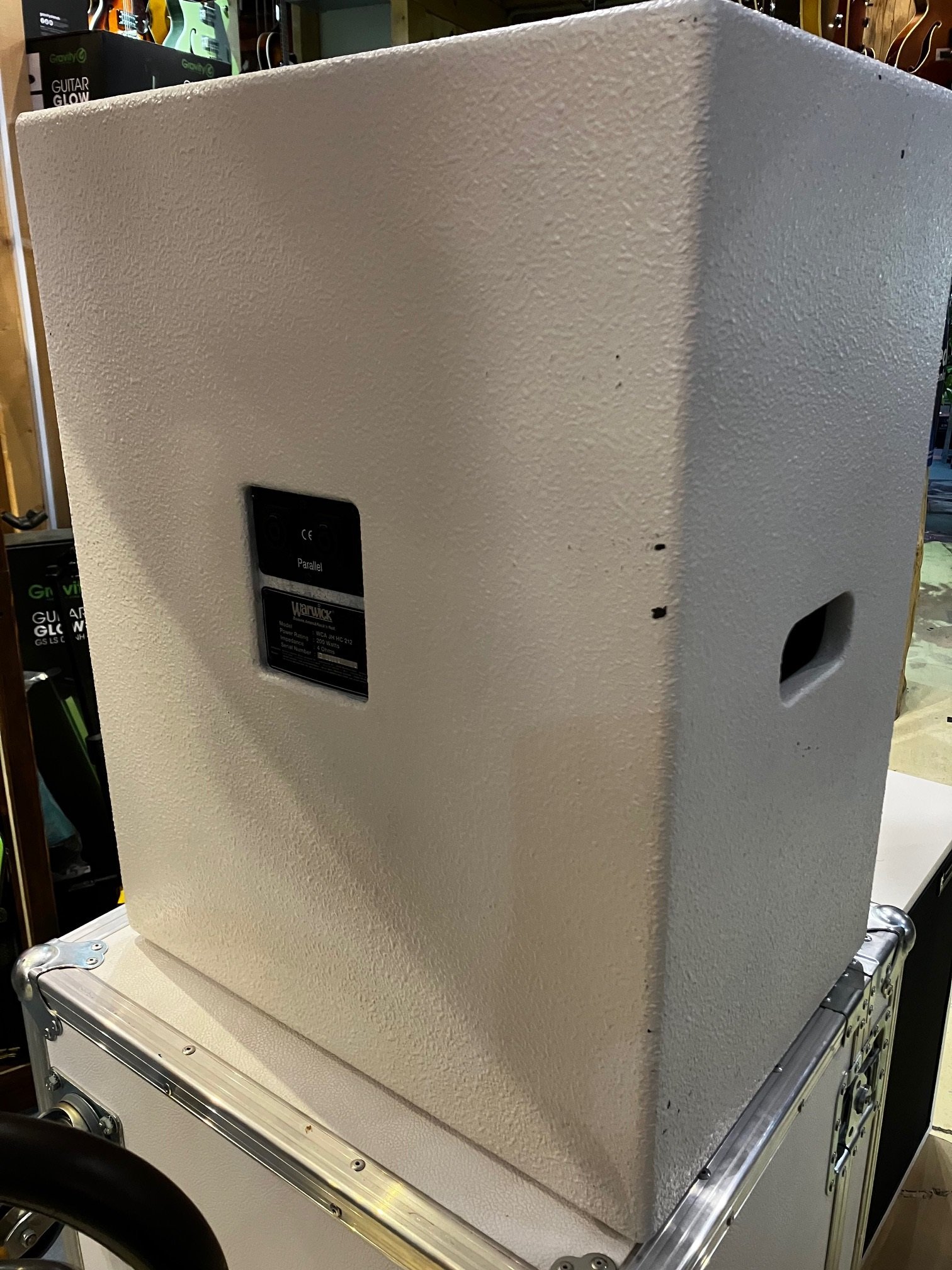 Hi Cab, 2x12 Bass Reflex Cabinet 200W-4Ohm with coaxial Speaker (Showroom-Modell)