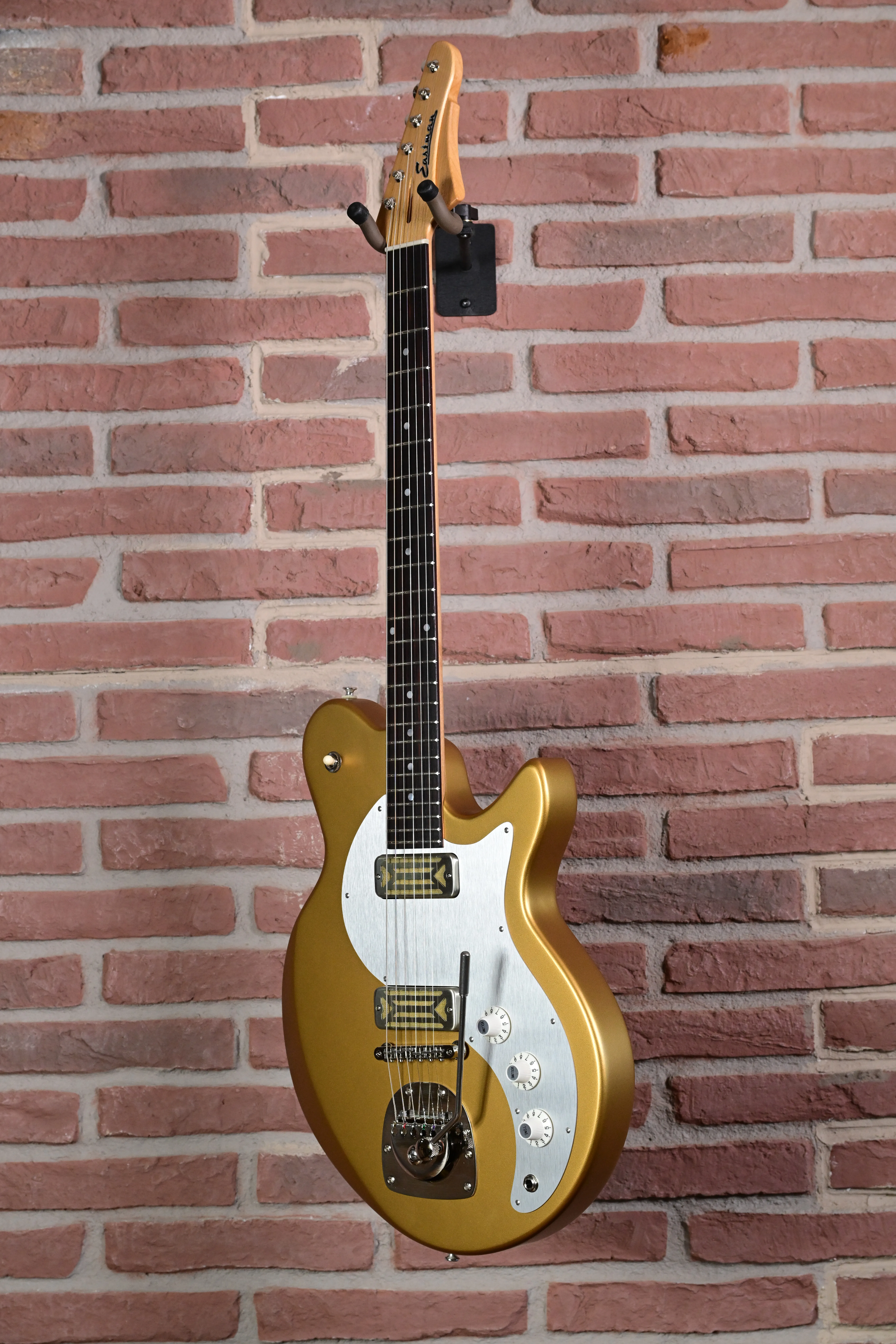 Fullertone Offset 62 Gold E-Gitarre