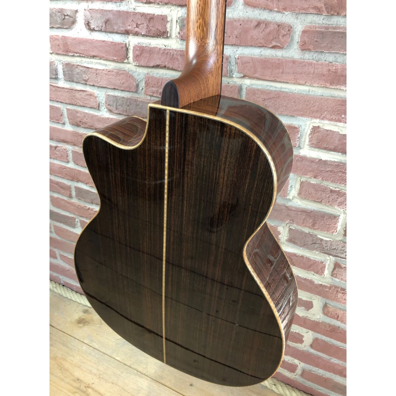 GA 27 CF Fanfret - Westerngitarre 