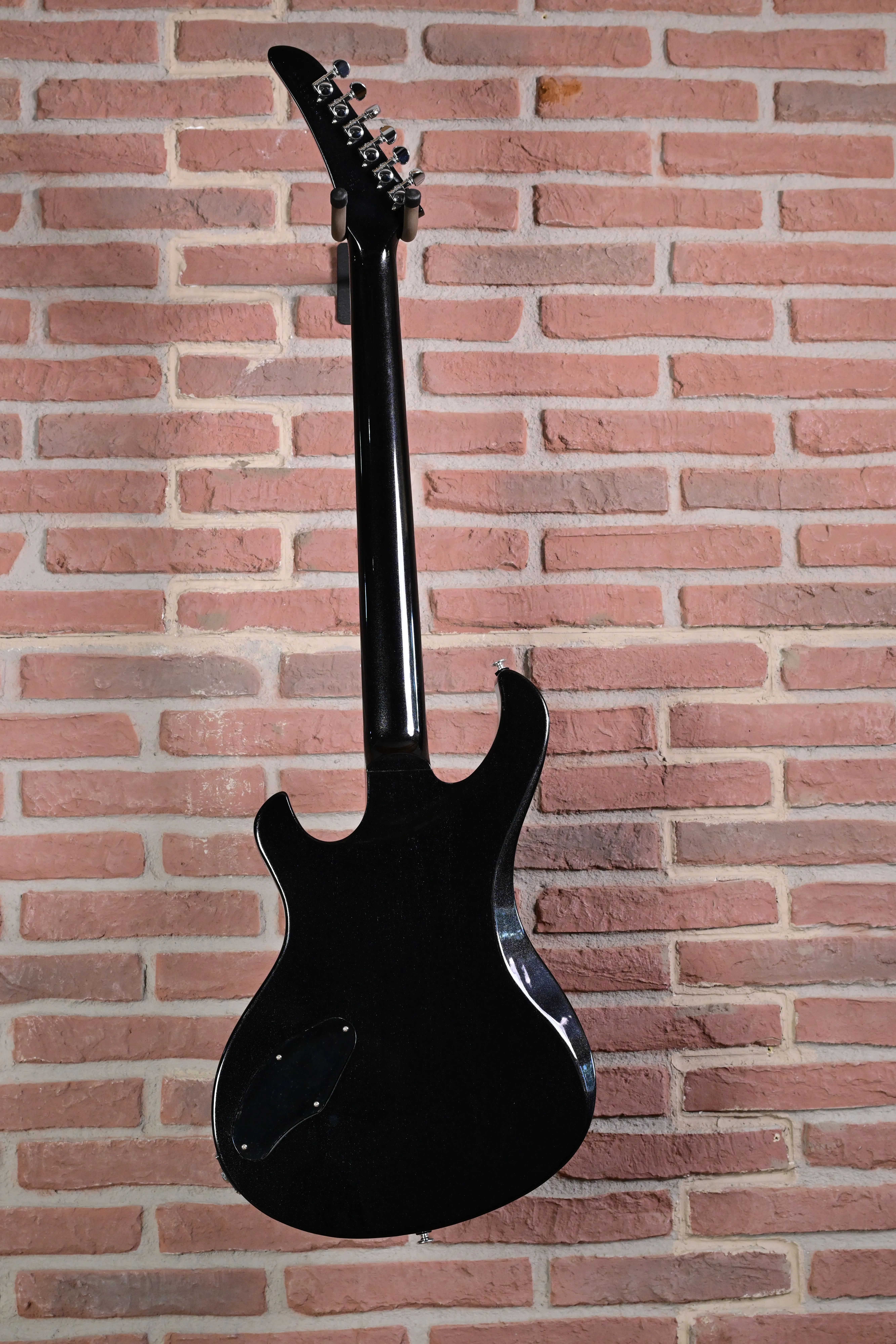 Victory Baritone Graphite Metallic E-Gitarre