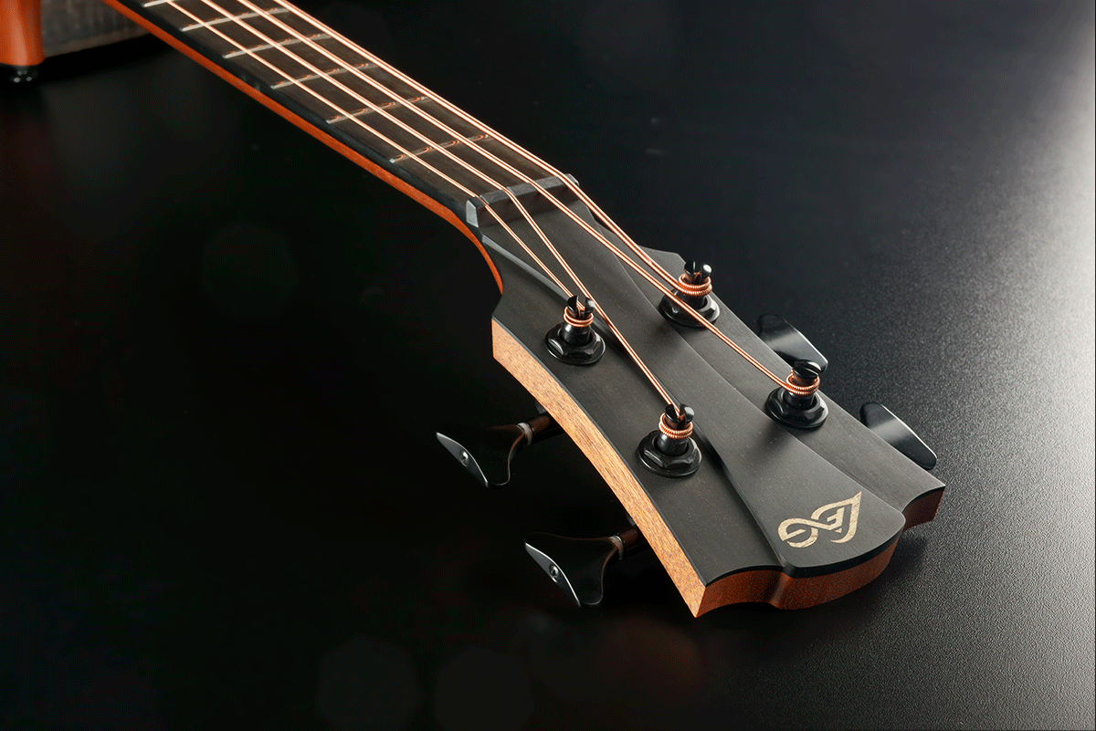 Sauvage BCE Acoustic Bass Elektroakustisch
