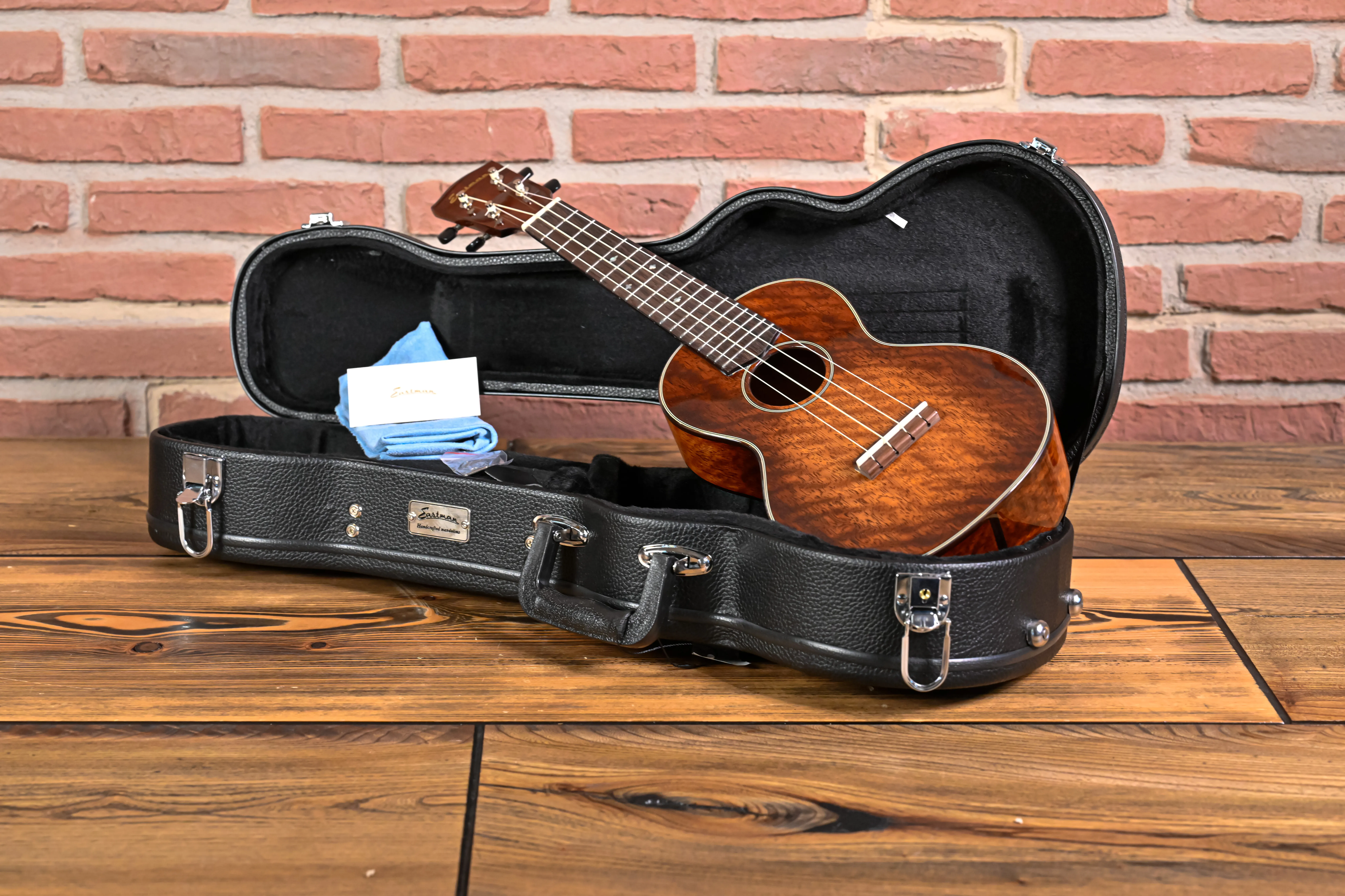 EU3-C Concert Ukulele All-Solid Mahogany