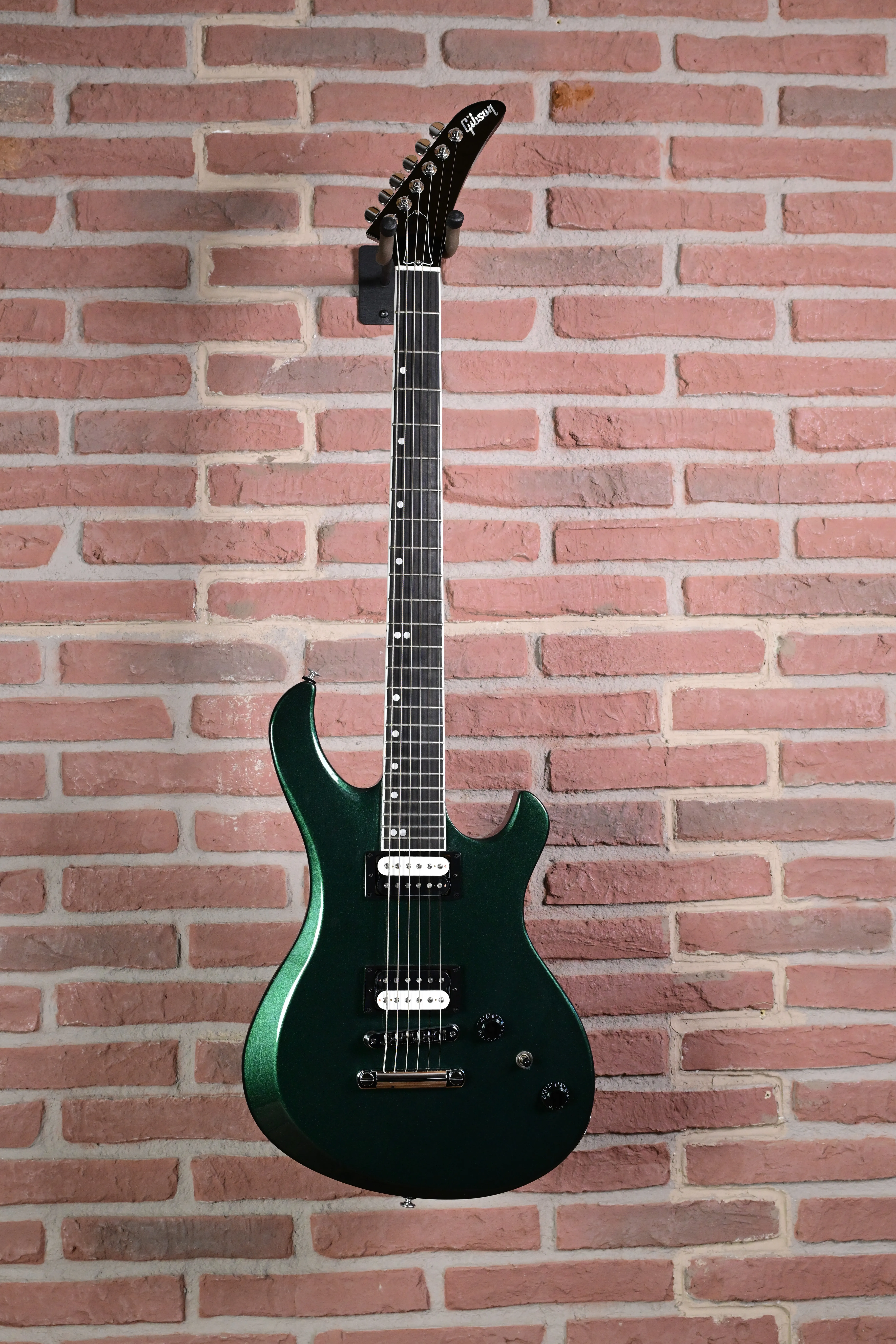 E-Gitarre, dunkelgrün, massiver Korpus, Humbucker, sechssaitig