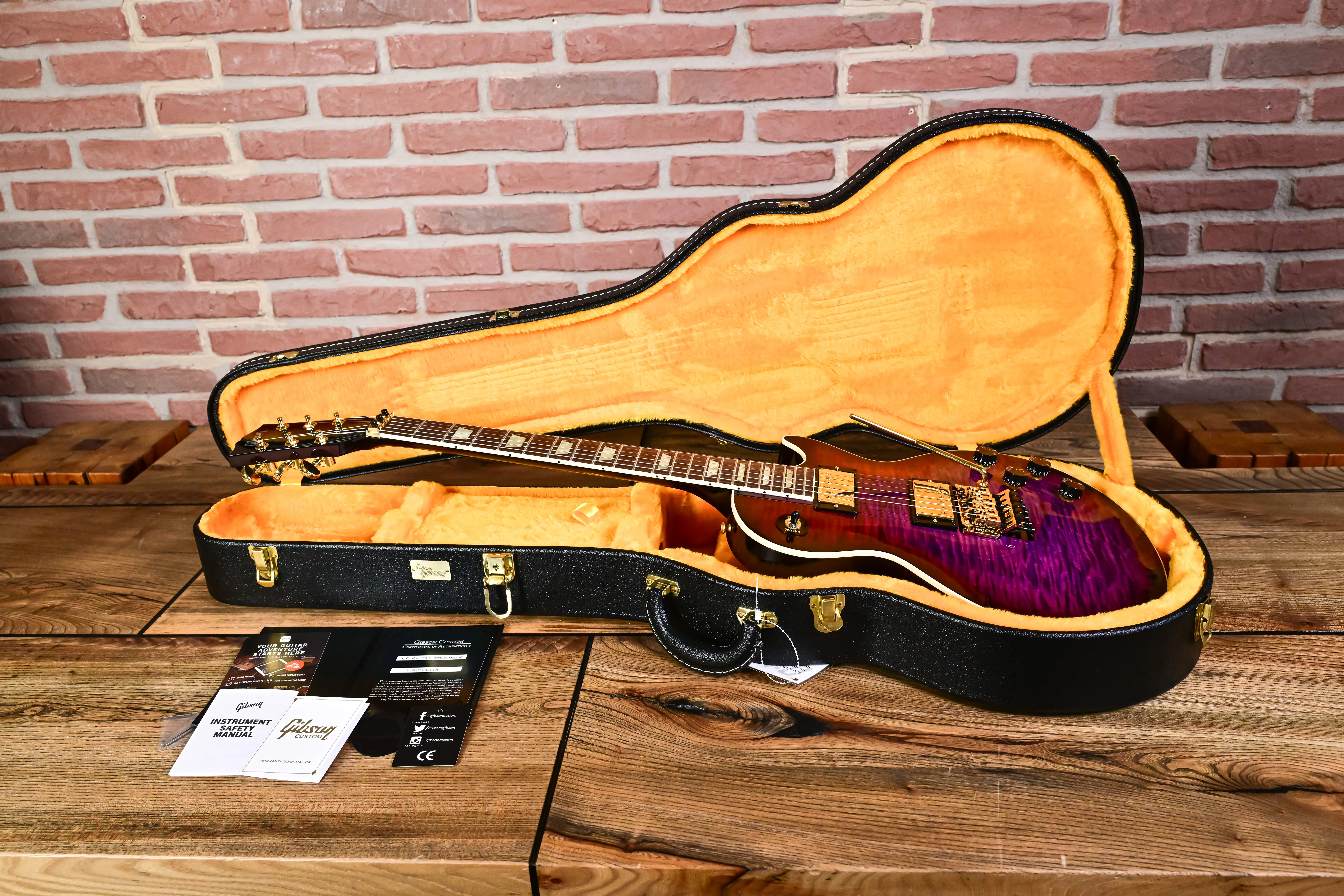 Les Paul Axcess Standard Tri Berry Burst Floyd Rose Gold Hardware Custom Shop