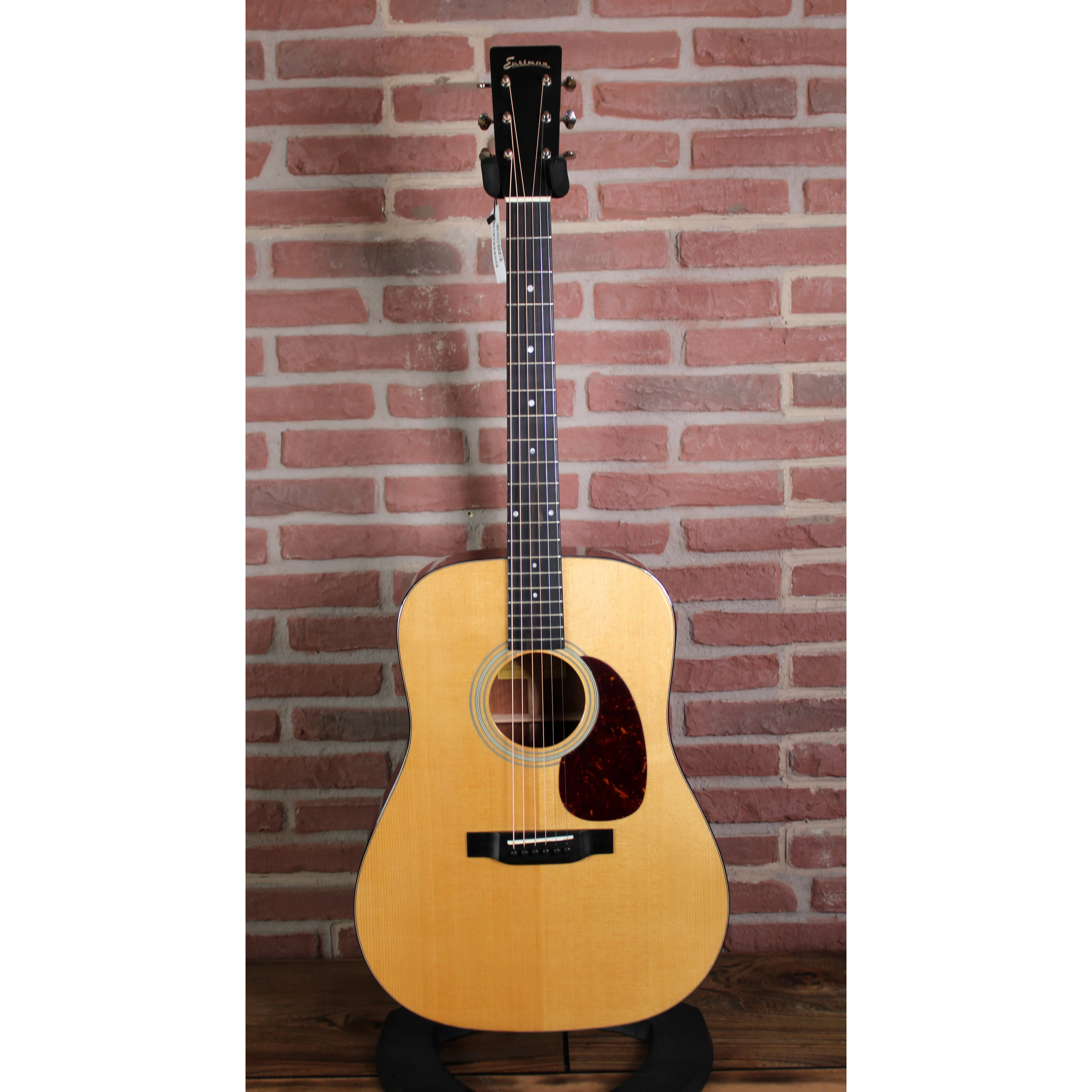 Eastman E6D Hinteransicht