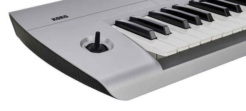 Korg i3 Silver