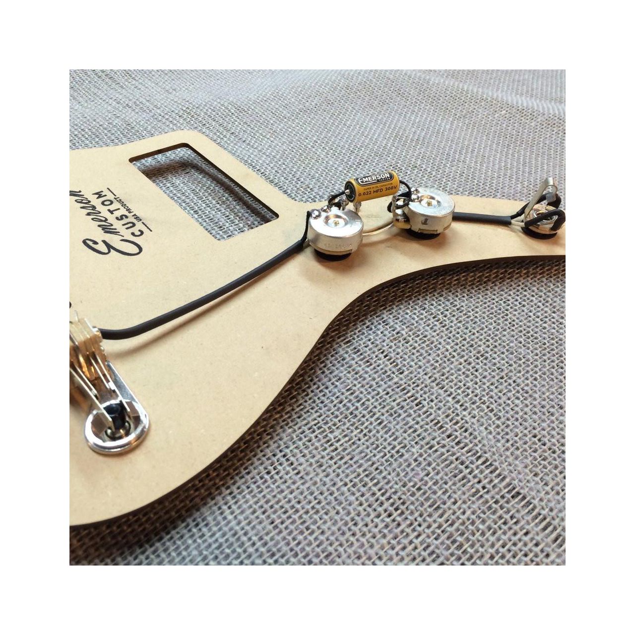 Premier Pro Standard Jazzmaster Prewired Kit (500KOhm Pots w/ 0.022uf Capacitor)