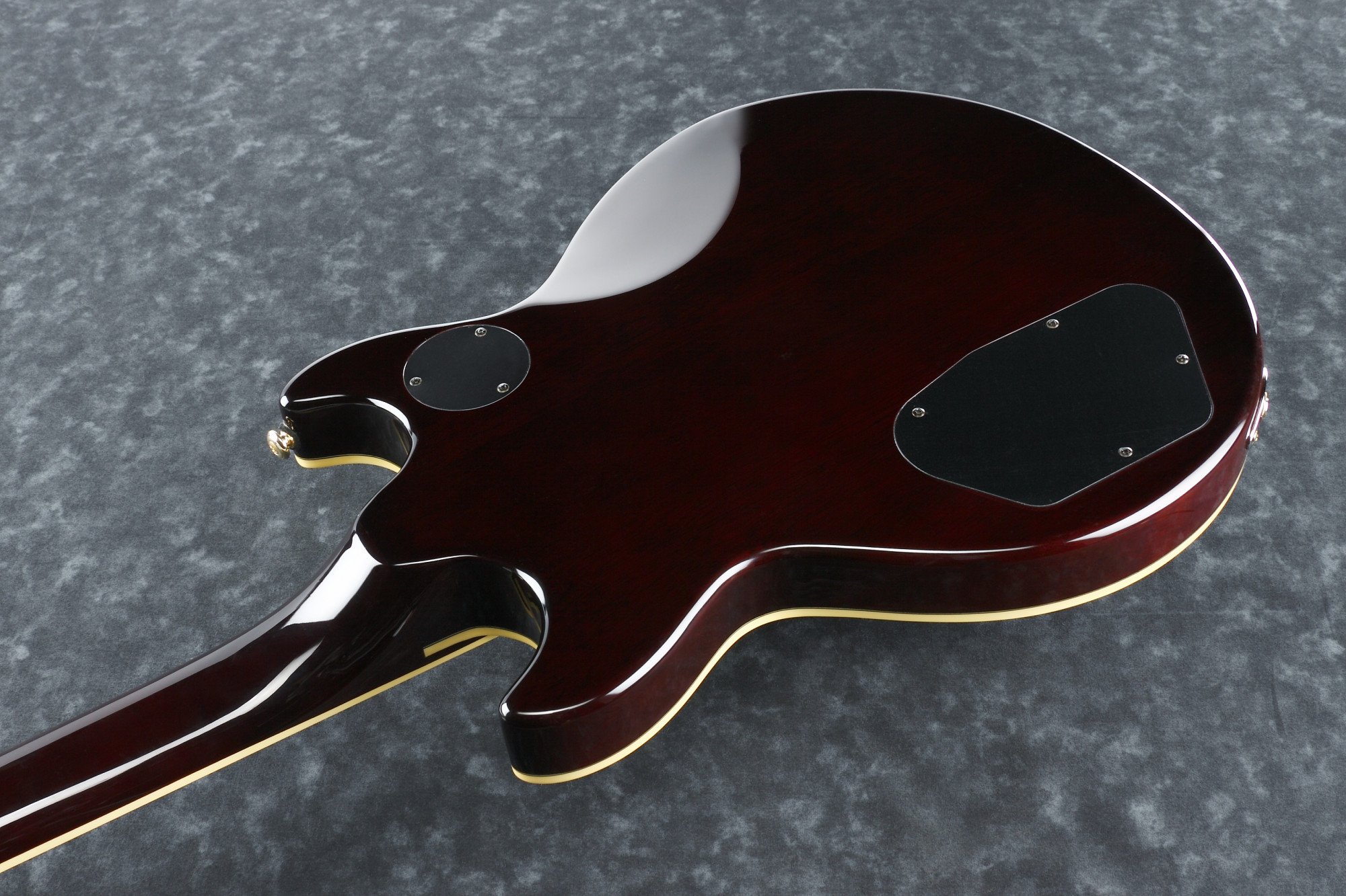 AR420-VLS  E-Gitarre