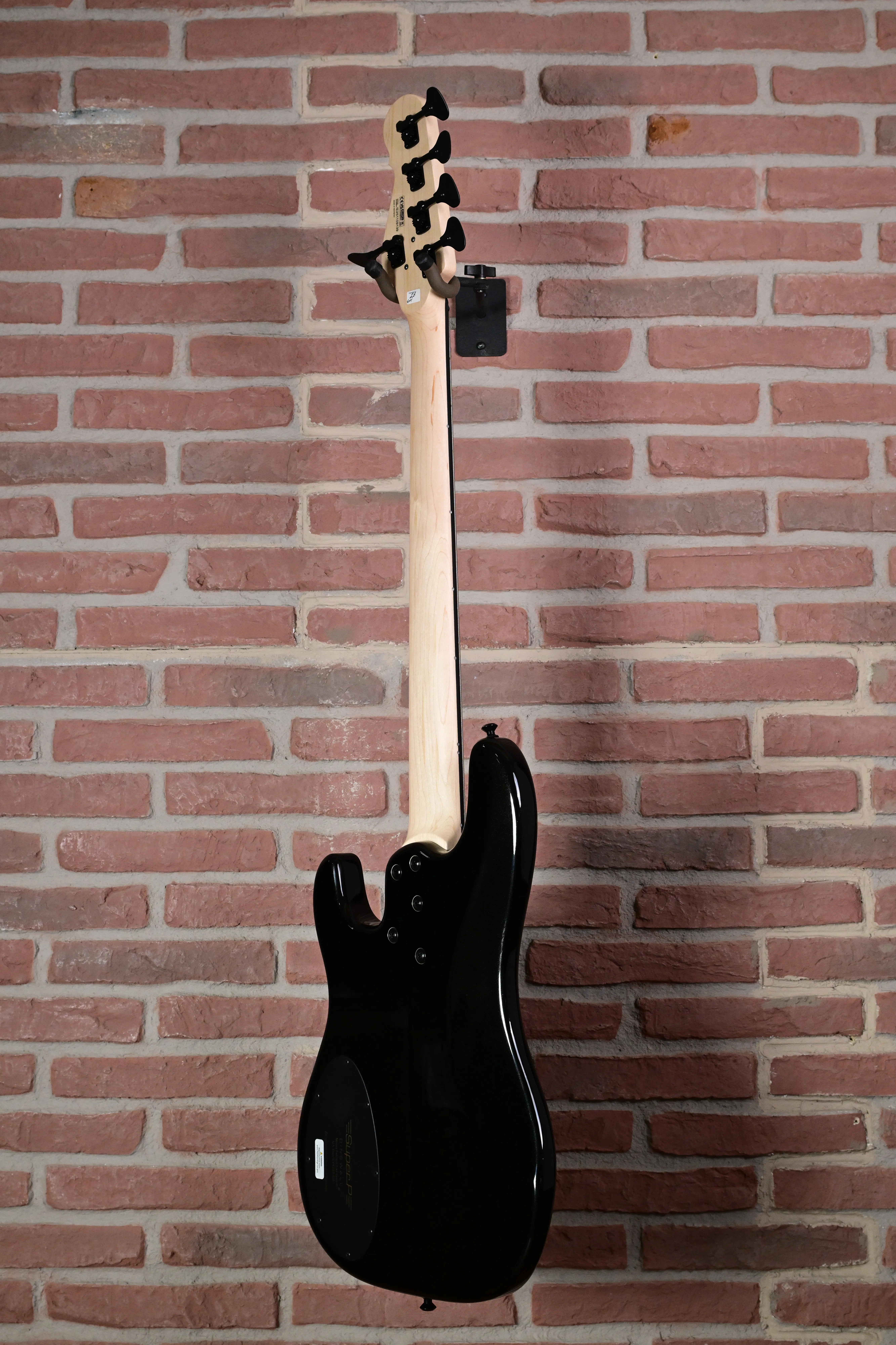 SP1 5-String Bass Gloss Metallic Black