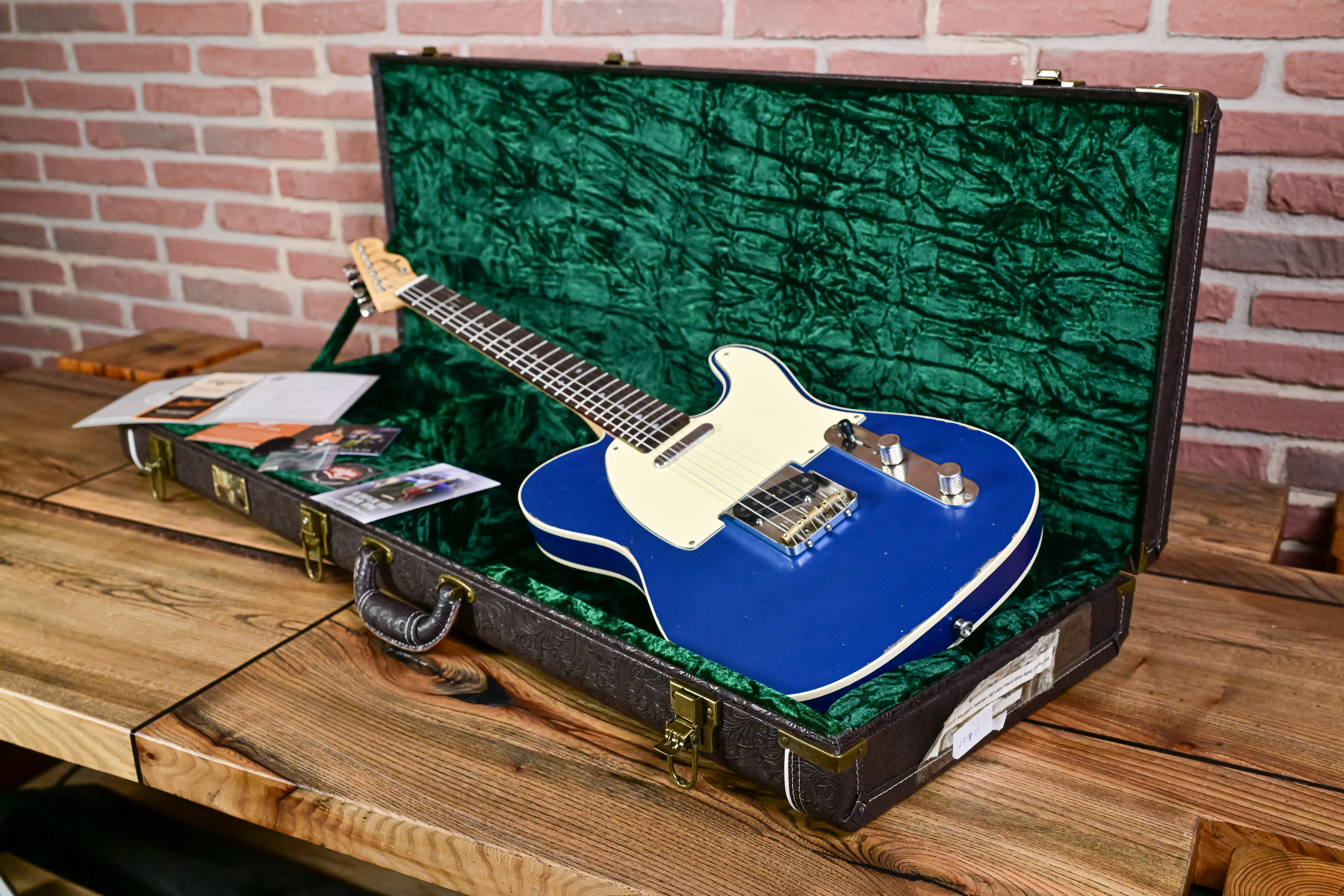 Texonian T61 Custom Lake Placid Blue Aged E-Gitarre