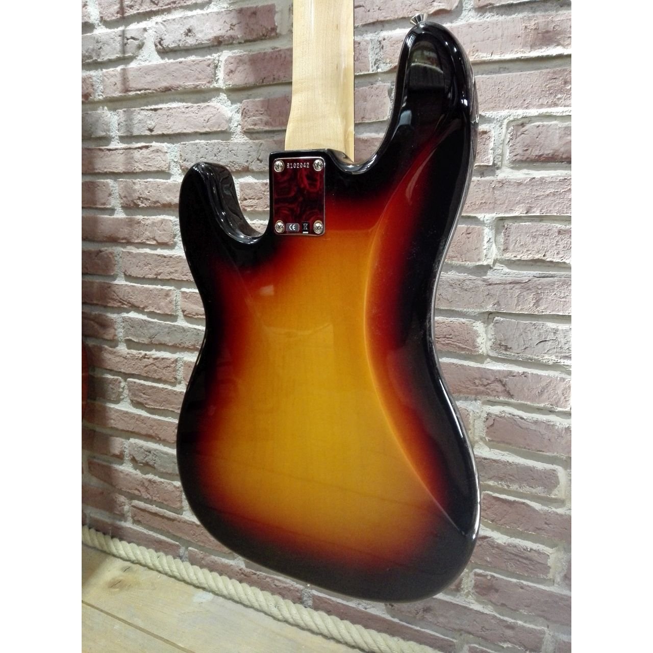 '60 Precision Bass, New Old Stock, Rosewood, 3-Color Sunburst 