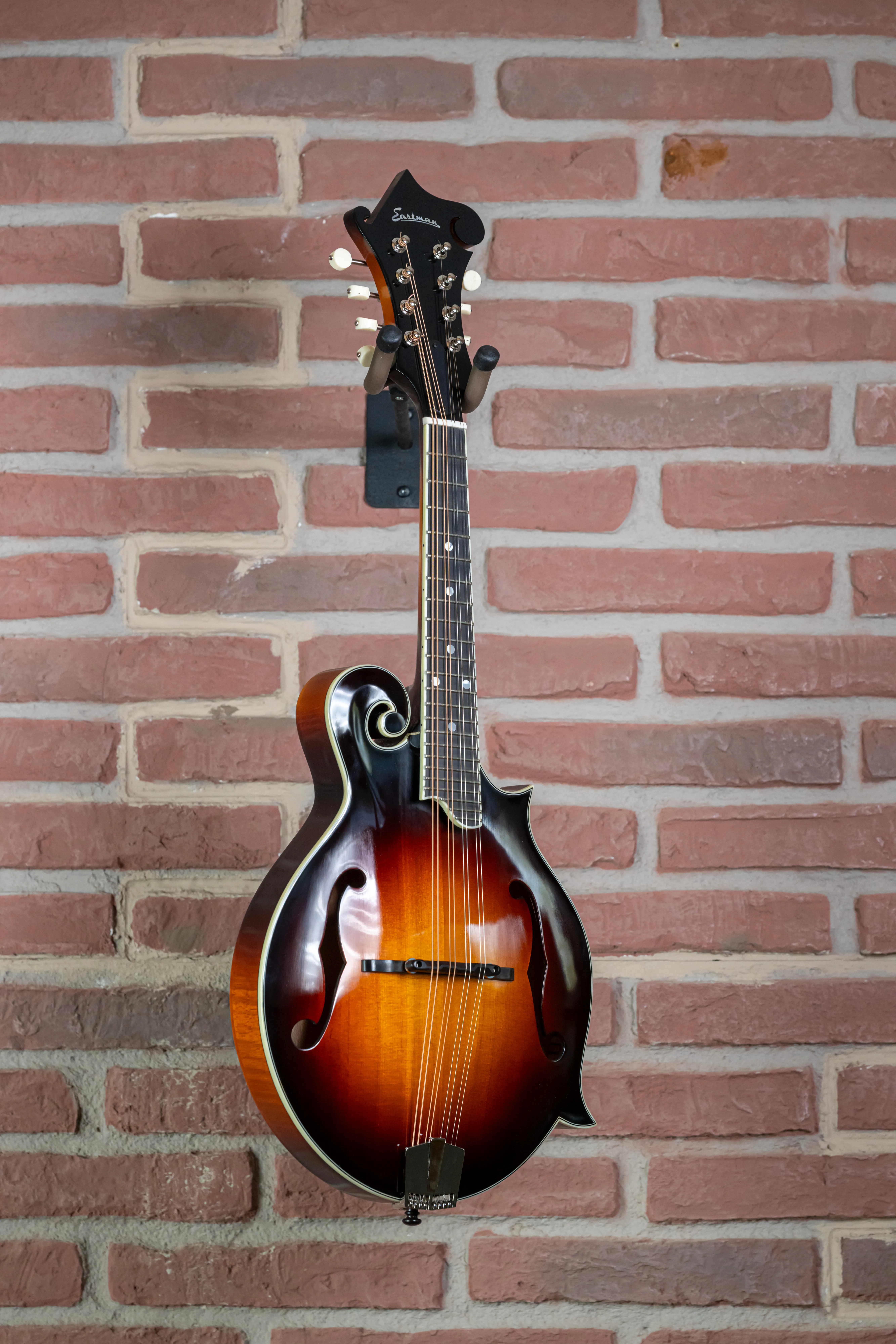 MD515/TV  Wide Neck F-Style Mandolin Sunburst