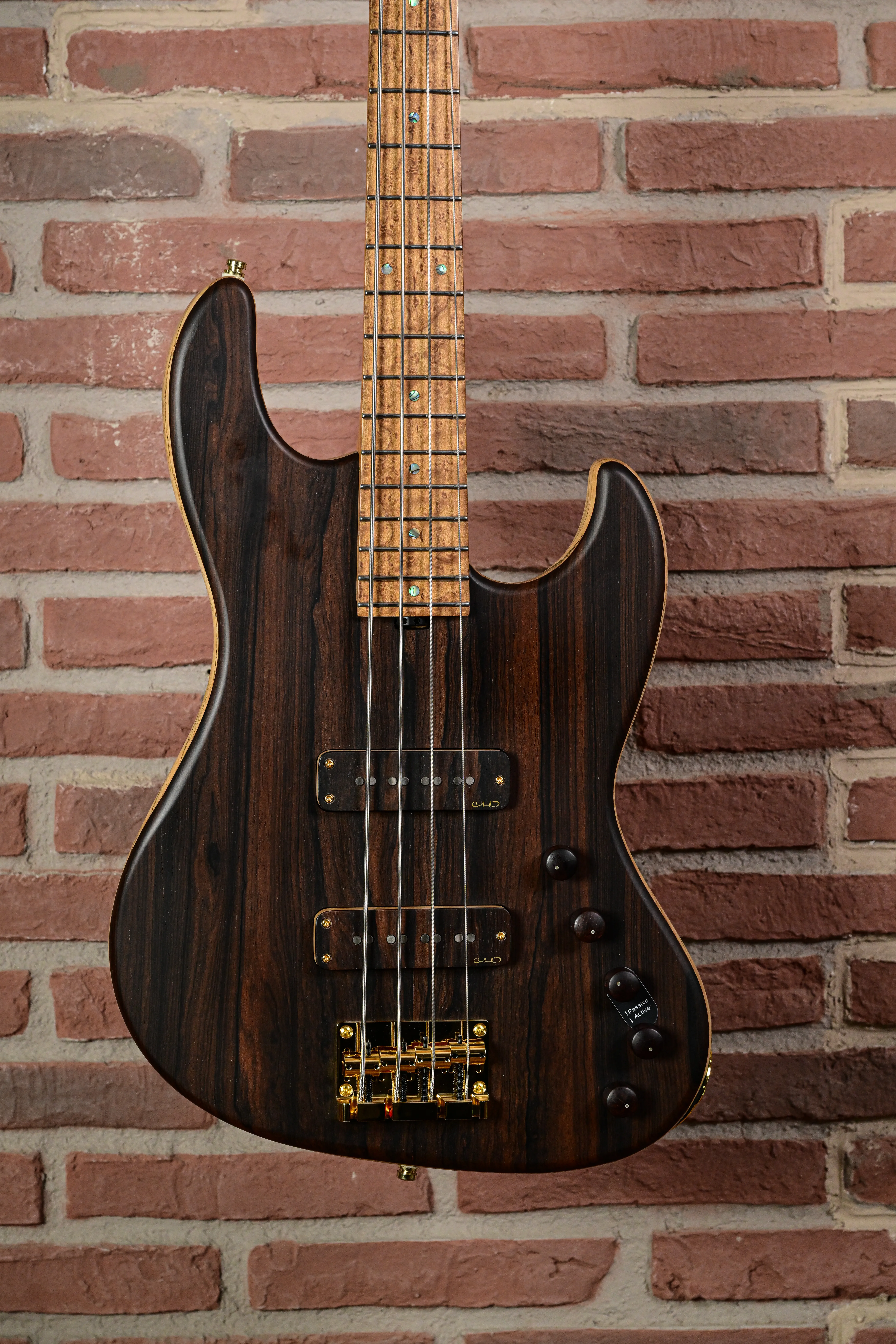 KJBM-Custom Premium-Z Bass
