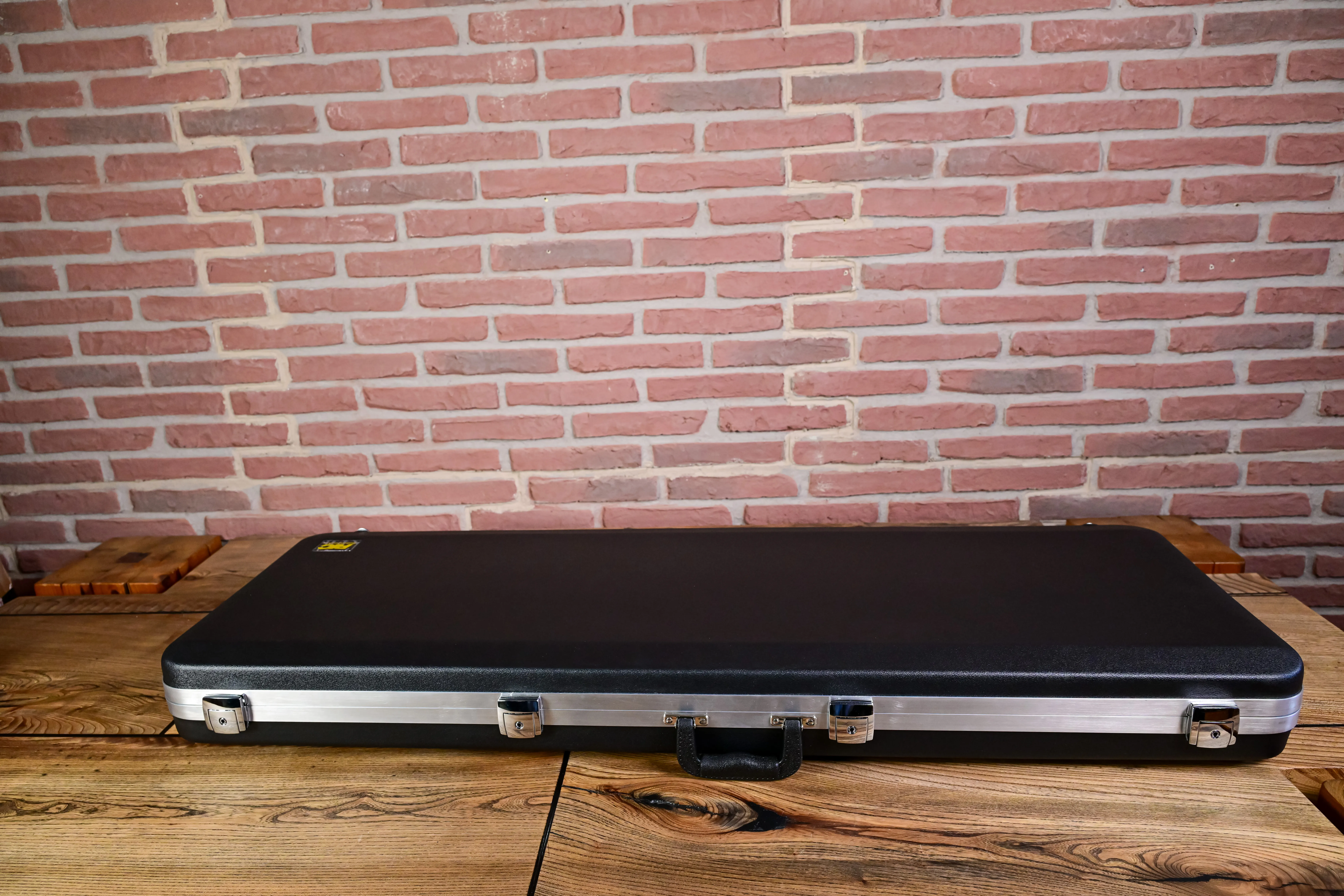 4003S Jetglo 4-Saiter E-Bass