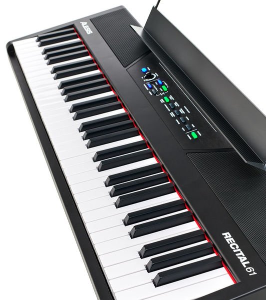 Recital 61 Stagepiano