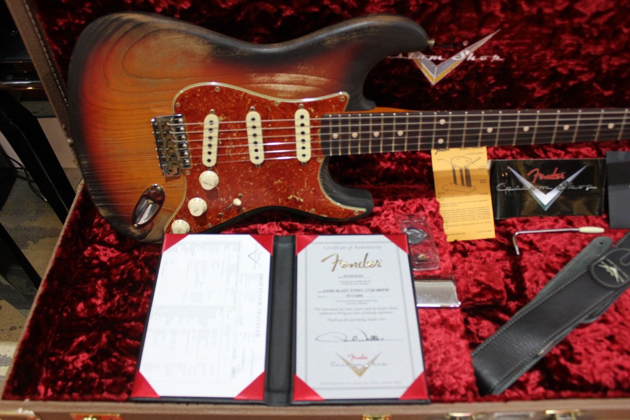 Sand Blast Stratocaster, Heavy Relic, 3-Color Sunburst Masterbuilt by Paul Waller