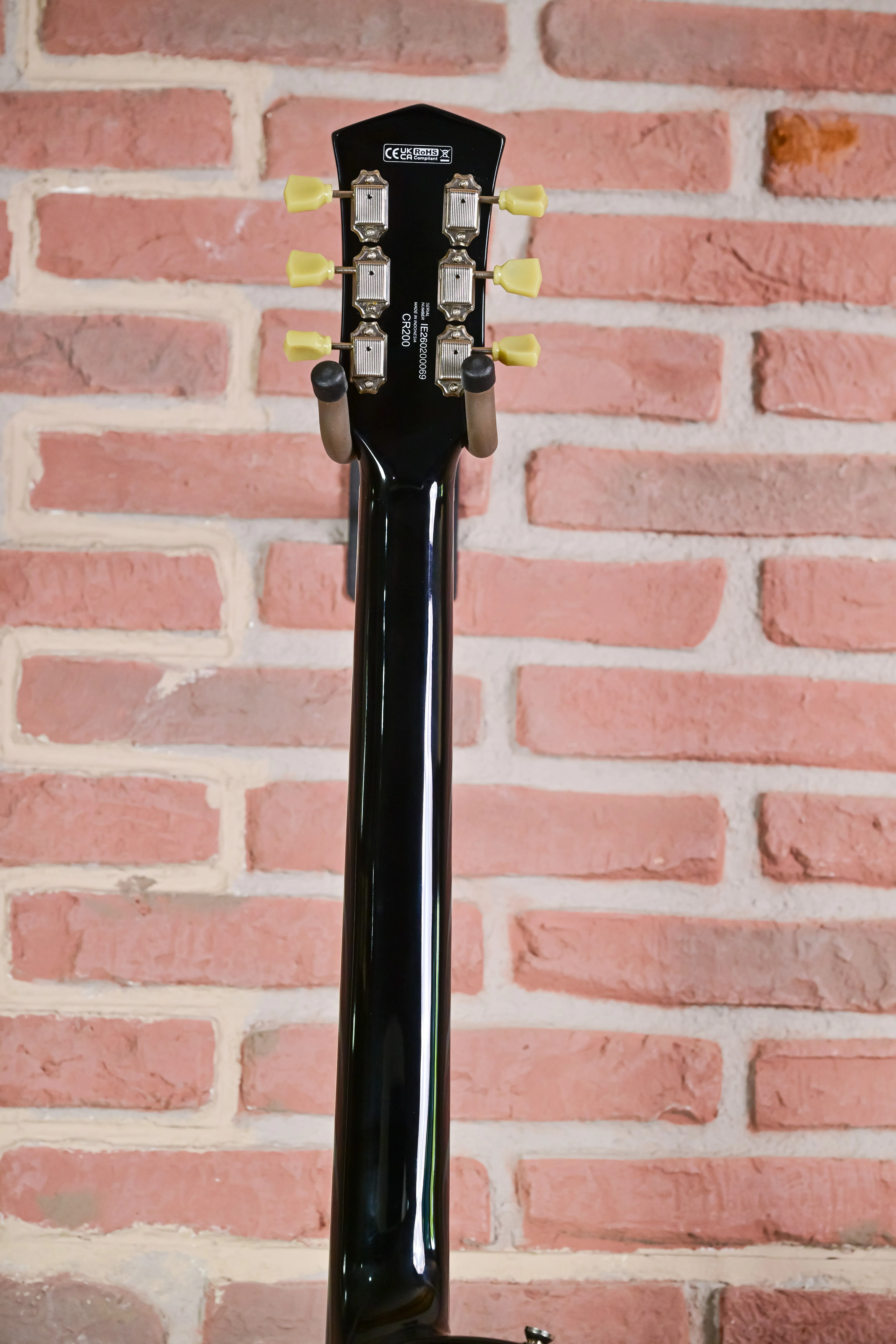 CR200 Single-Cut E-Gitarre Schwarz