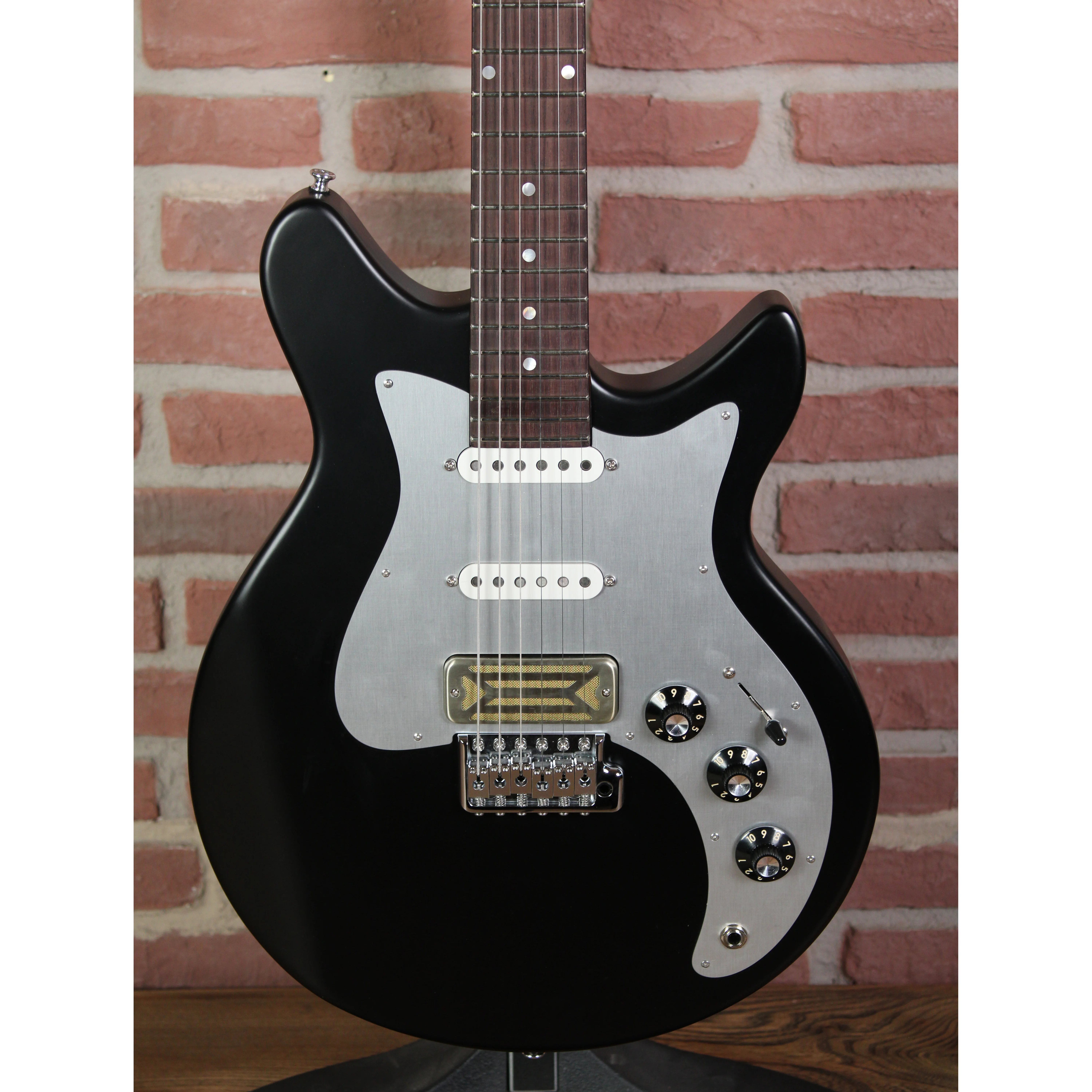 Fullertone DC'62 Moss Black (Showroom)
