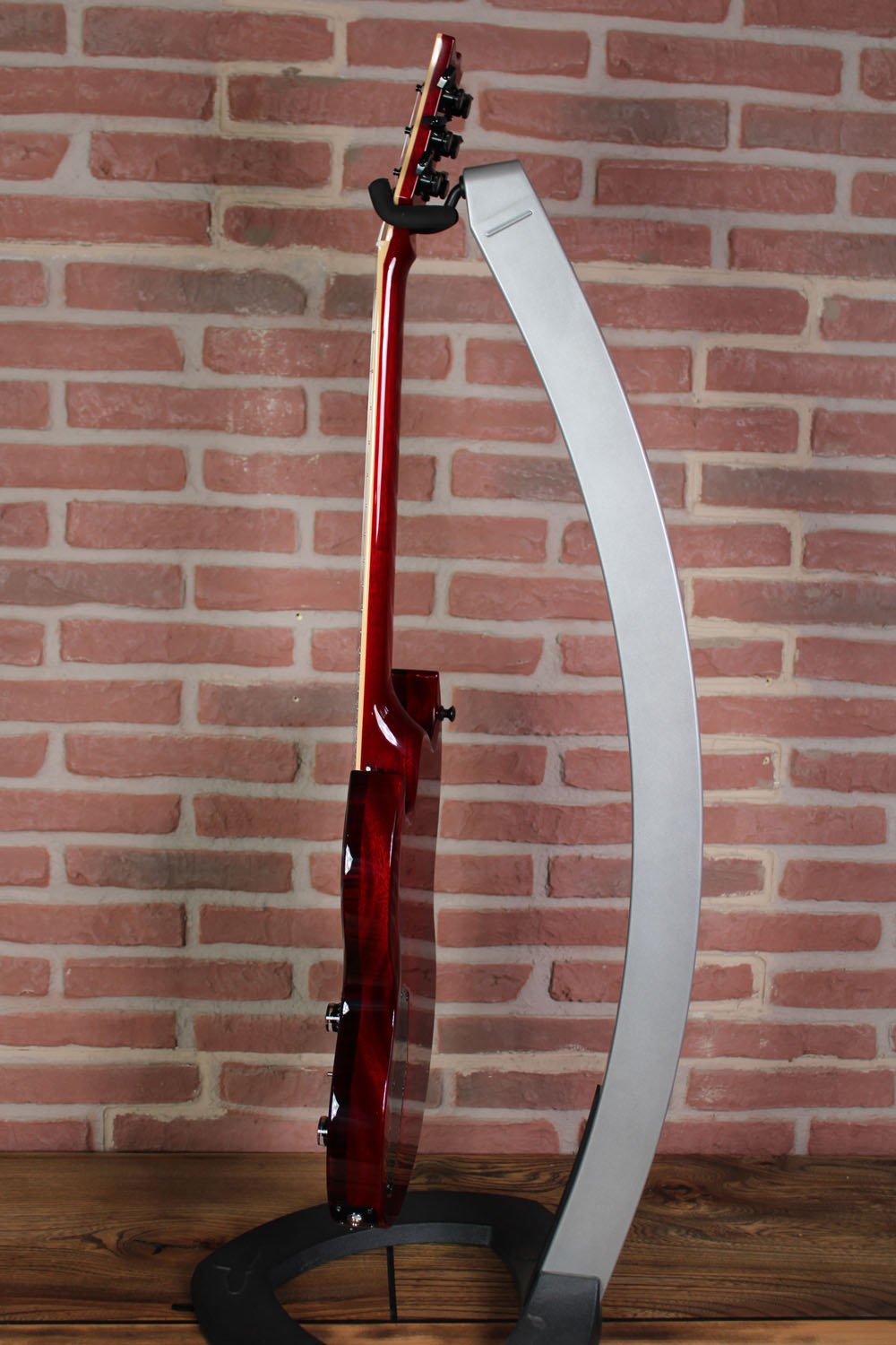 USA Viper FM  BH Blood Moon