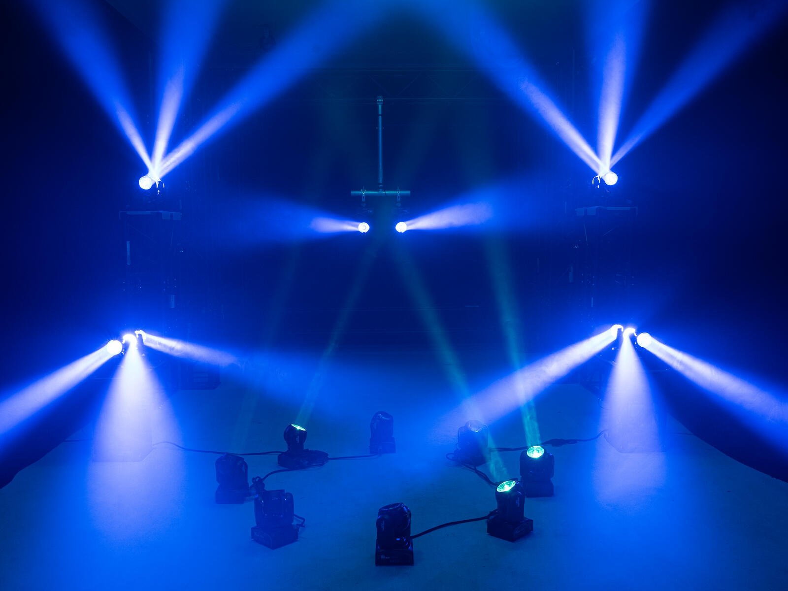 LED TMH-B60 Moving Head Beam