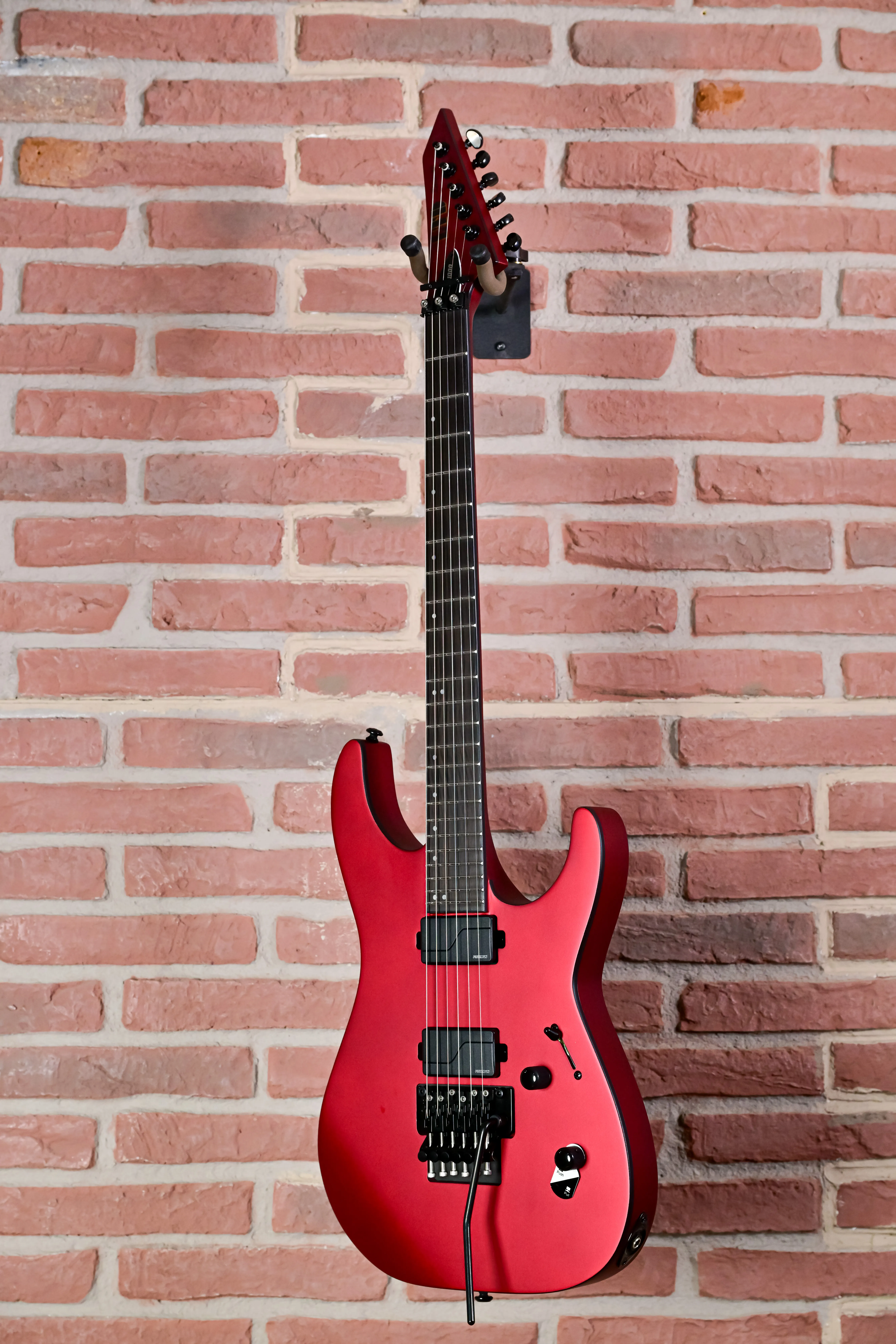 M-1000 CARS Candy Apple Red Satin E-Gitarre