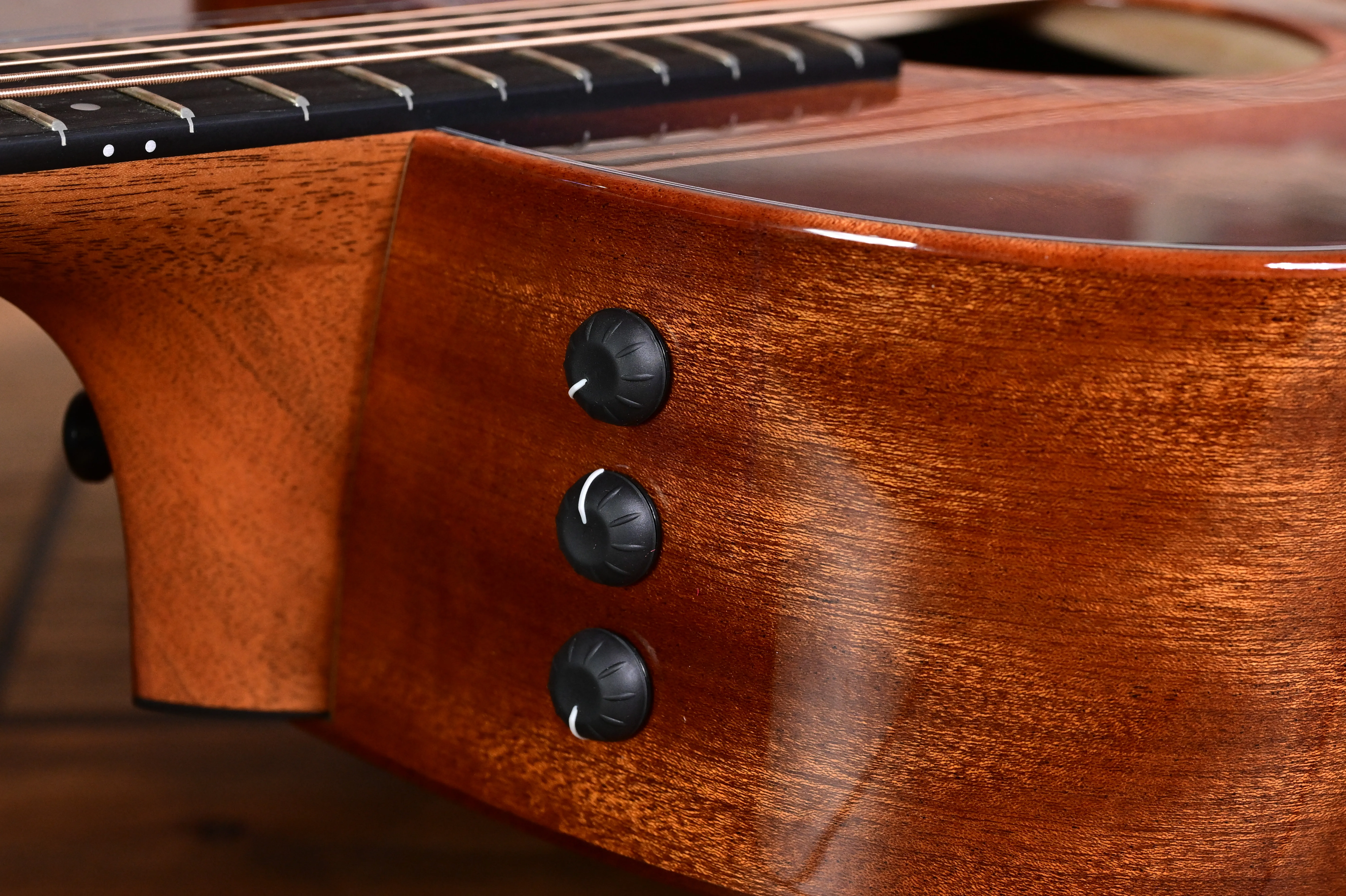 324ce Studio Special Edition