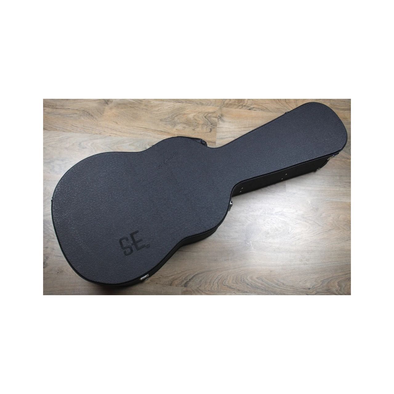 SE Acoustic Case, black on black (Fits A10, A20 & A30)